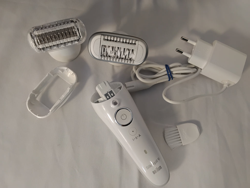 Braun Silk-épil 9 Epilatore Wet &amp; Dry 3 in 1 con Testine e Pochette | Pari al Nuovo