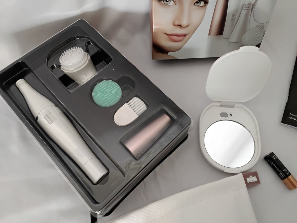 Braun FaceSpa 851V | Epilatore Viso 3 in 1 con Spazzola Pulizia e Specchio | Nuovo