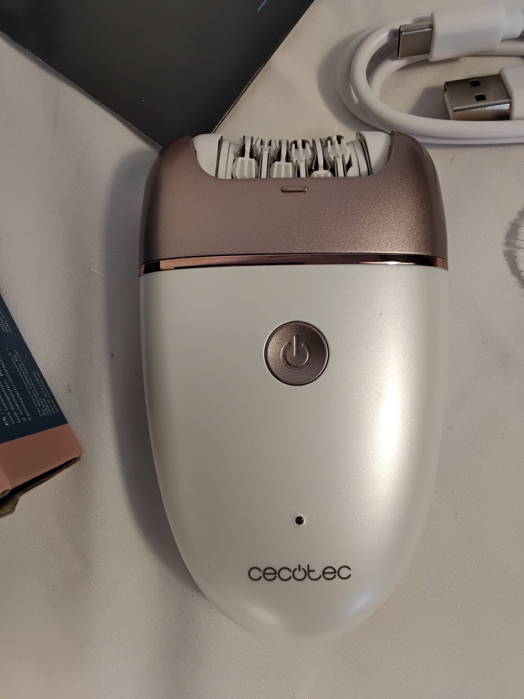 Cecotec SkinCare Depil-Action One | Epilatore Elettrico 48 Pinzette | Pari al Nuovo