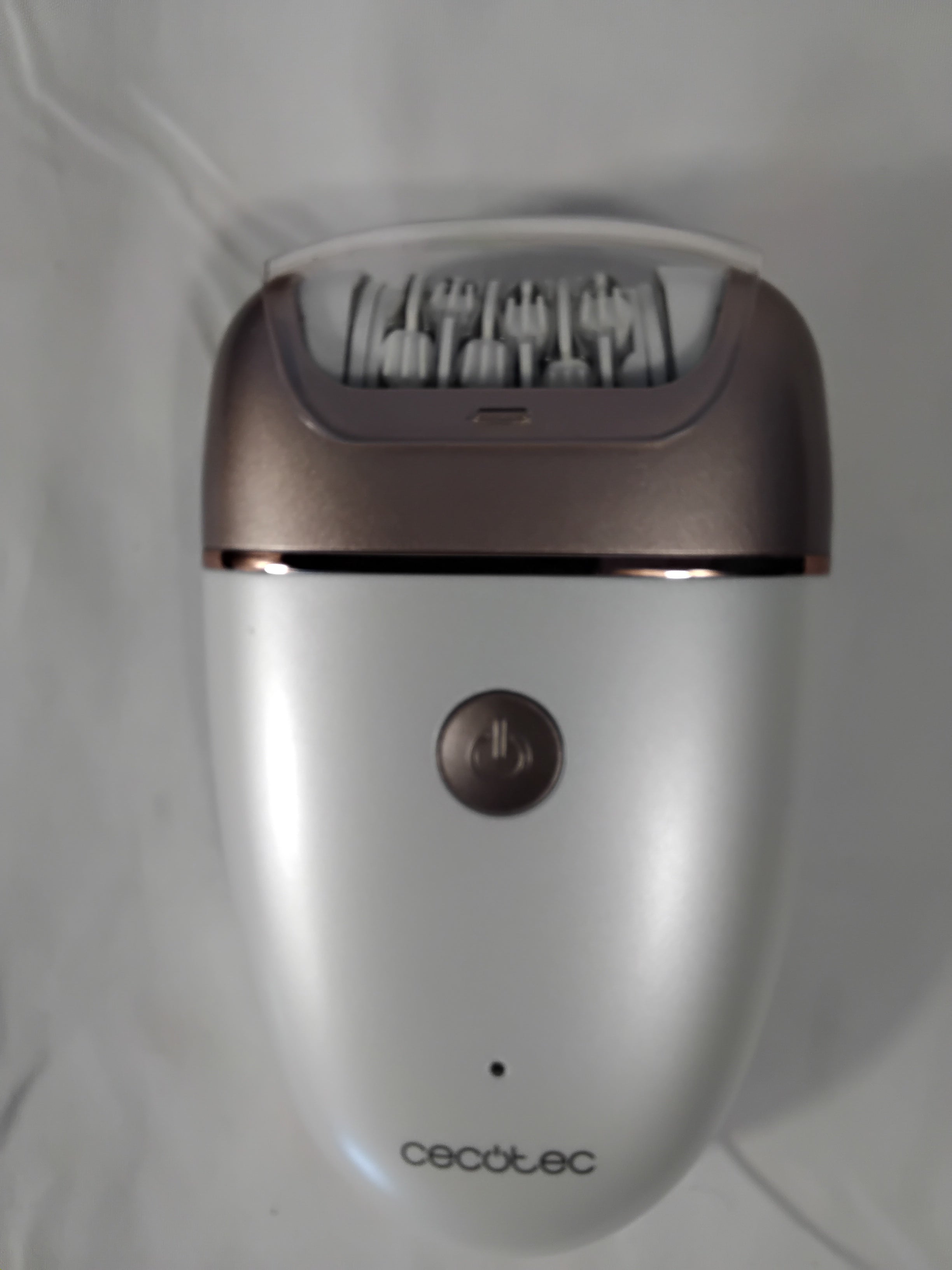 Cecotec SkinCare Depil-Action One | Epilatore Elettrico 48 Pinzette | Pari al Nuovo