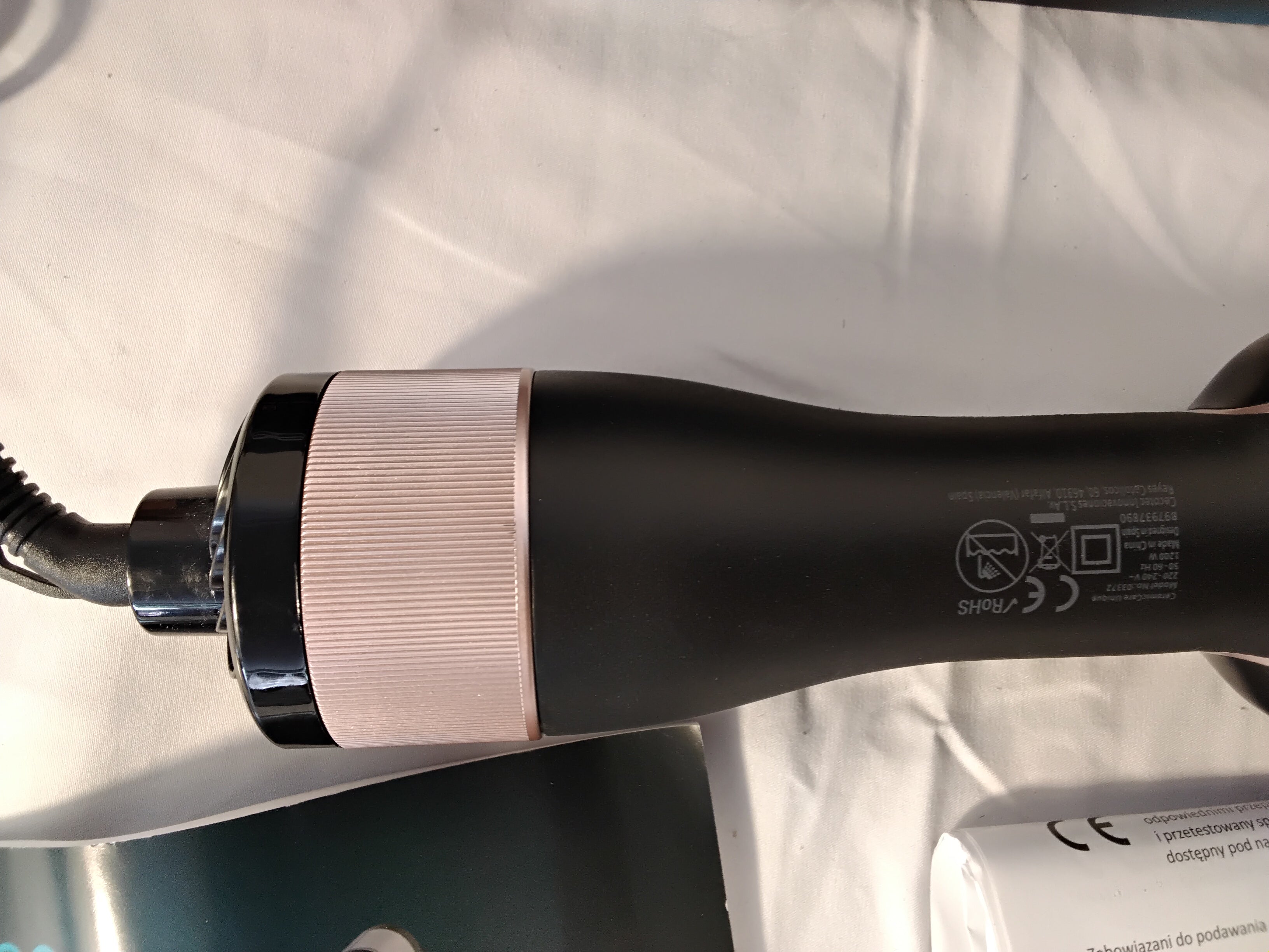 Cecotec CeramicCare Unique 2 in 1 | Spazzola ad Aria Calda Volumizzante 1200W | Pari al Nuovo
