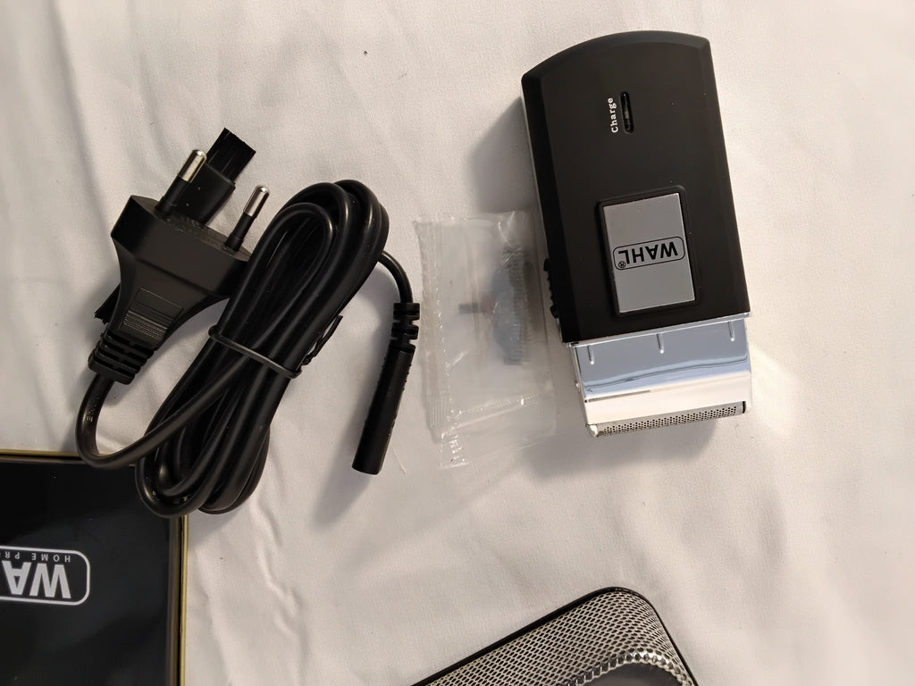 WAHL Travel Shaver Rasoio Elettrico Ricaricabile da Viaggio | Pari al Nuovo