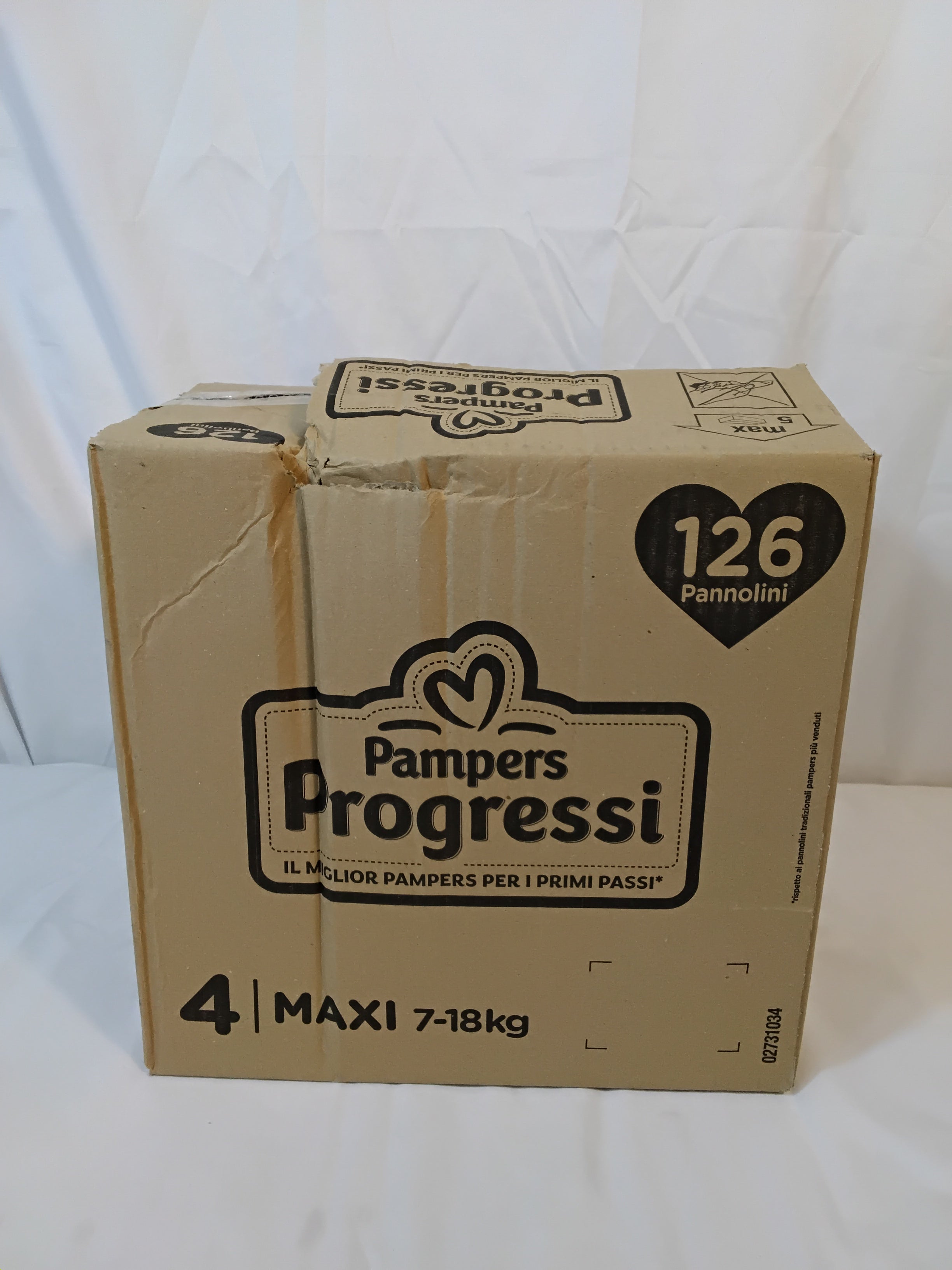 PAMPERS Progressi | Taglia 4 Maxi | 126 Pannolini Totali | 6 Confezioni | Nuovi