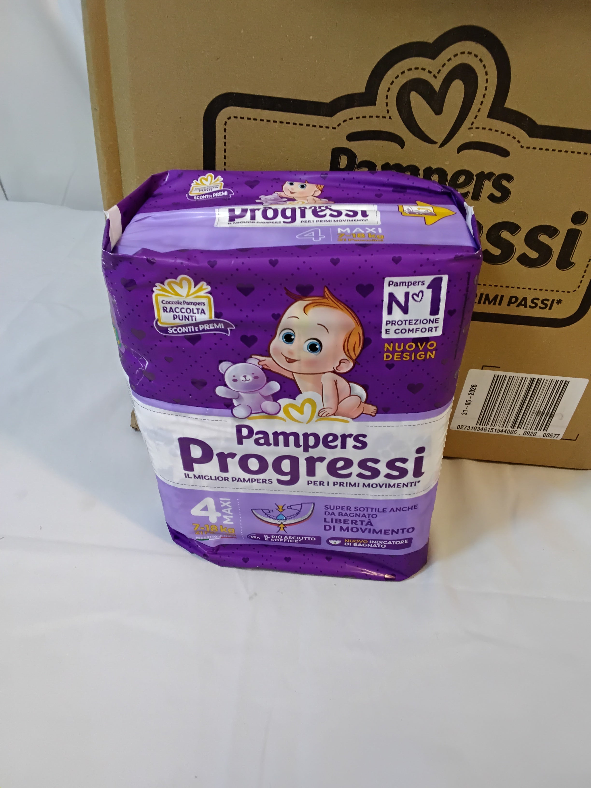PAMPERS Progressi | Taglia 4 Maxi | 126 Pannolini Totali | 6 Confezioni | Nuovi