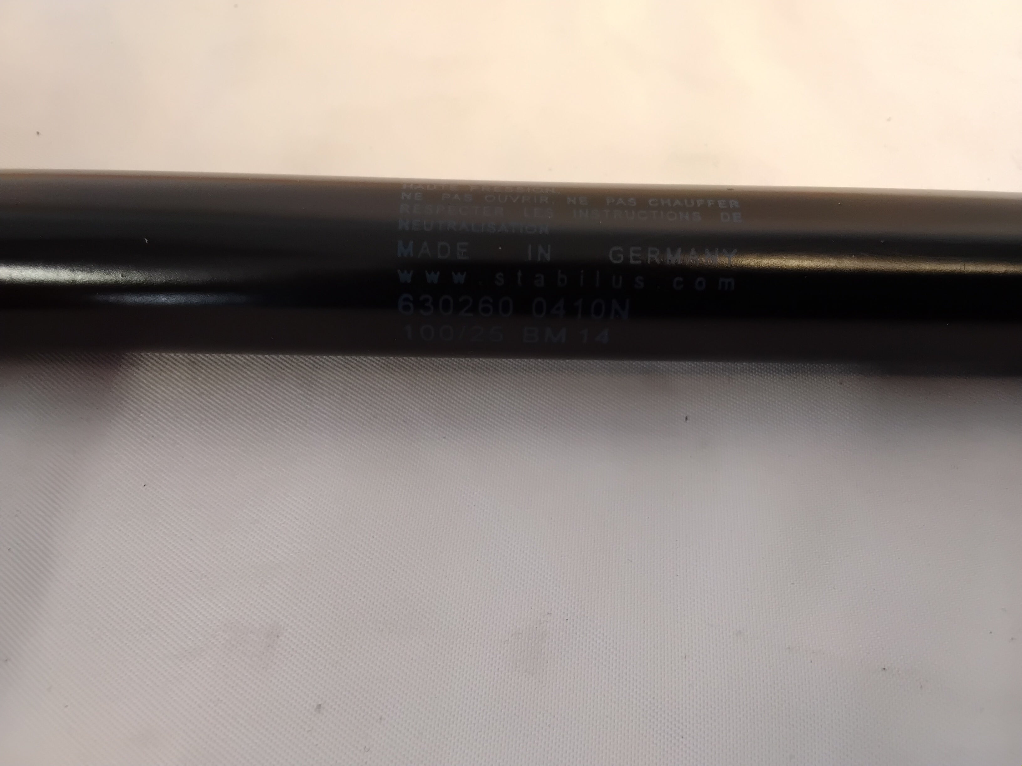 STABILUS 630260 Ammortizzatore a Gas Portellone 410N | Seat Leon | Nuovo