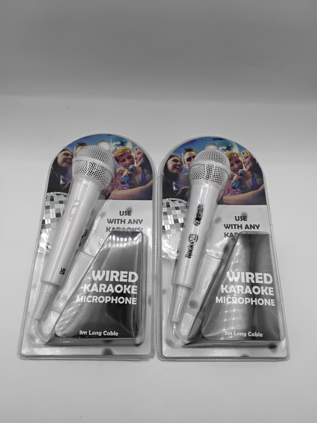 🎤🎤ROCKJAM RJMC303-WE 2 MICROFONI KARAOKE DINAMICO UNIDIREZIONALE, BIANCO, CAVO 3 METRI, JACK 6,35 MM, ON/OFF, COMPATIBILE CON KARAOKE E AMPLIFICATORI, NUOVICOMPATIBILE CON KARAOKE E AMPLIFICATORI, NUOVO