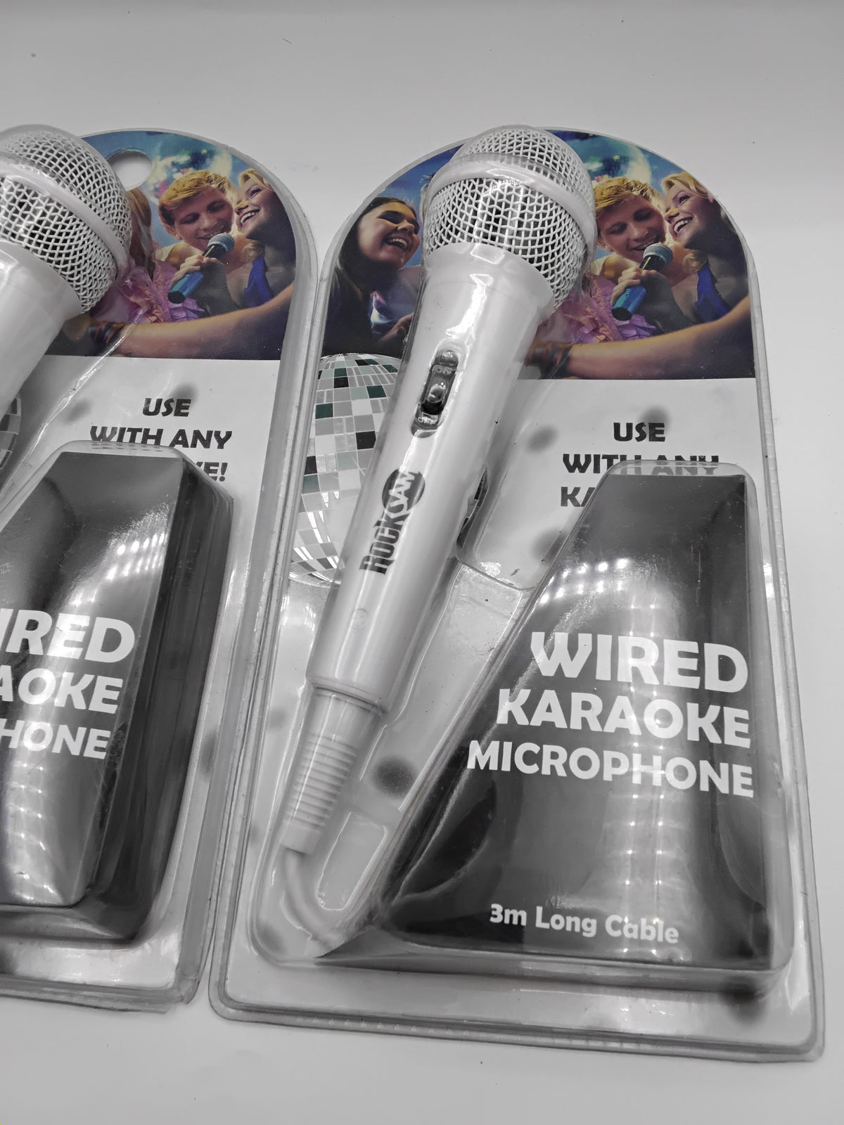 🎤🎤ROCKJAM RJMC303-WE 2 MICROFONI KARAOKE DINAMICO UNIDIREZIONALE, BIANCO, CAVO 3 METRI, JACK 6,35 MM, ON/OFF, COMPATIBILE CON KARAOKE E AMPLIFICATORI, NUOVICOMPATIBILE CON KARAOKE E AMPLIFICATORI, NUOVO