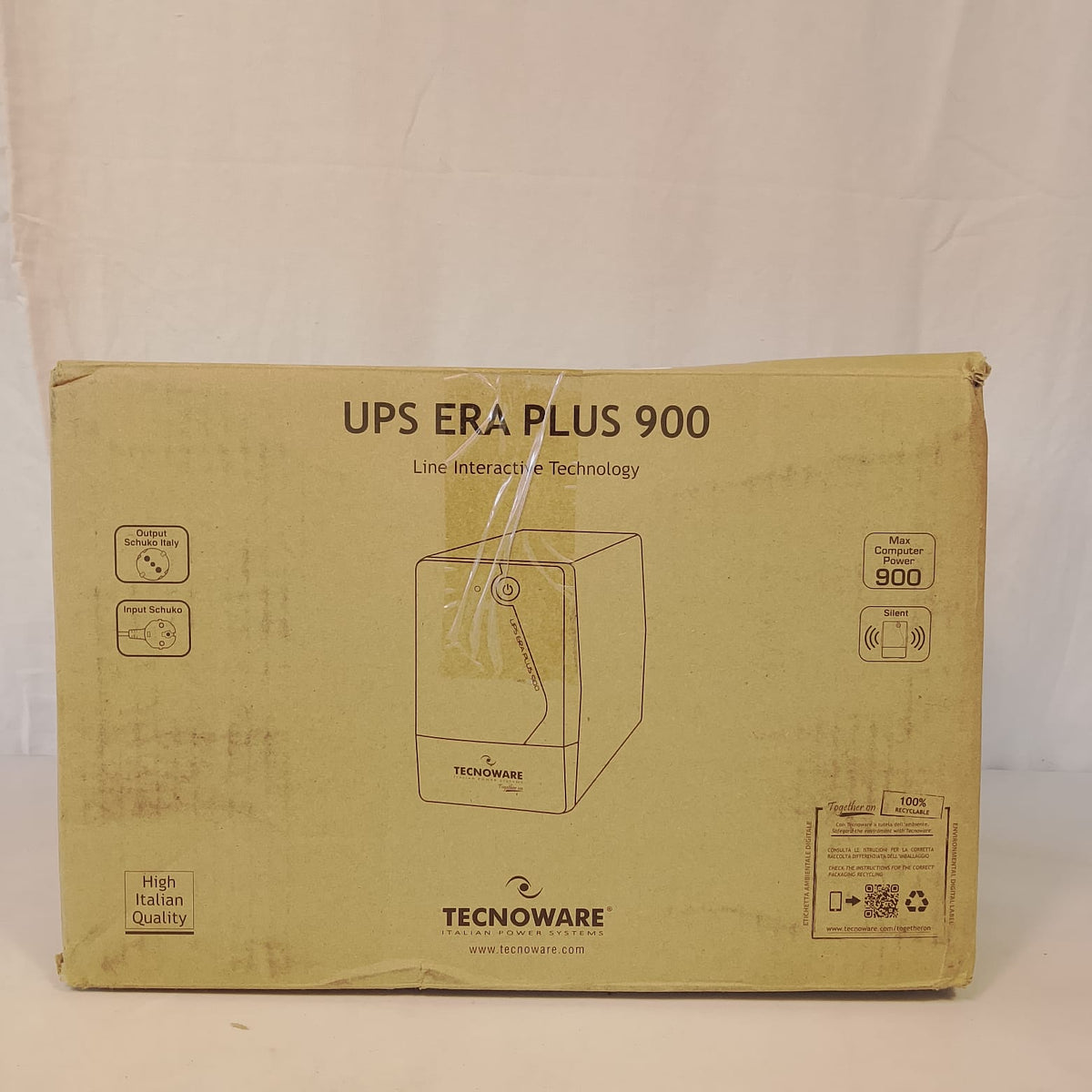 Gruppo di Continuità UPS Tecnoware ERA PLUS 900 - Line Interactive nuovo