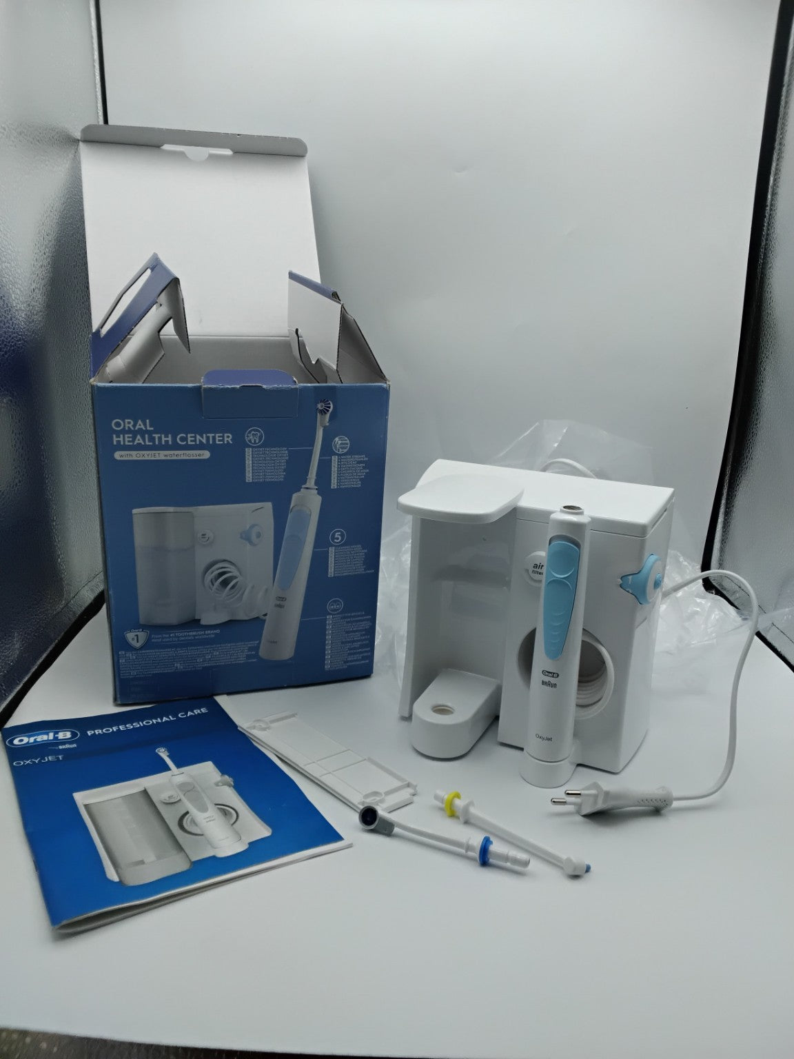 Oral-B Oral Health Center OxyJet MD20 | Nuovo