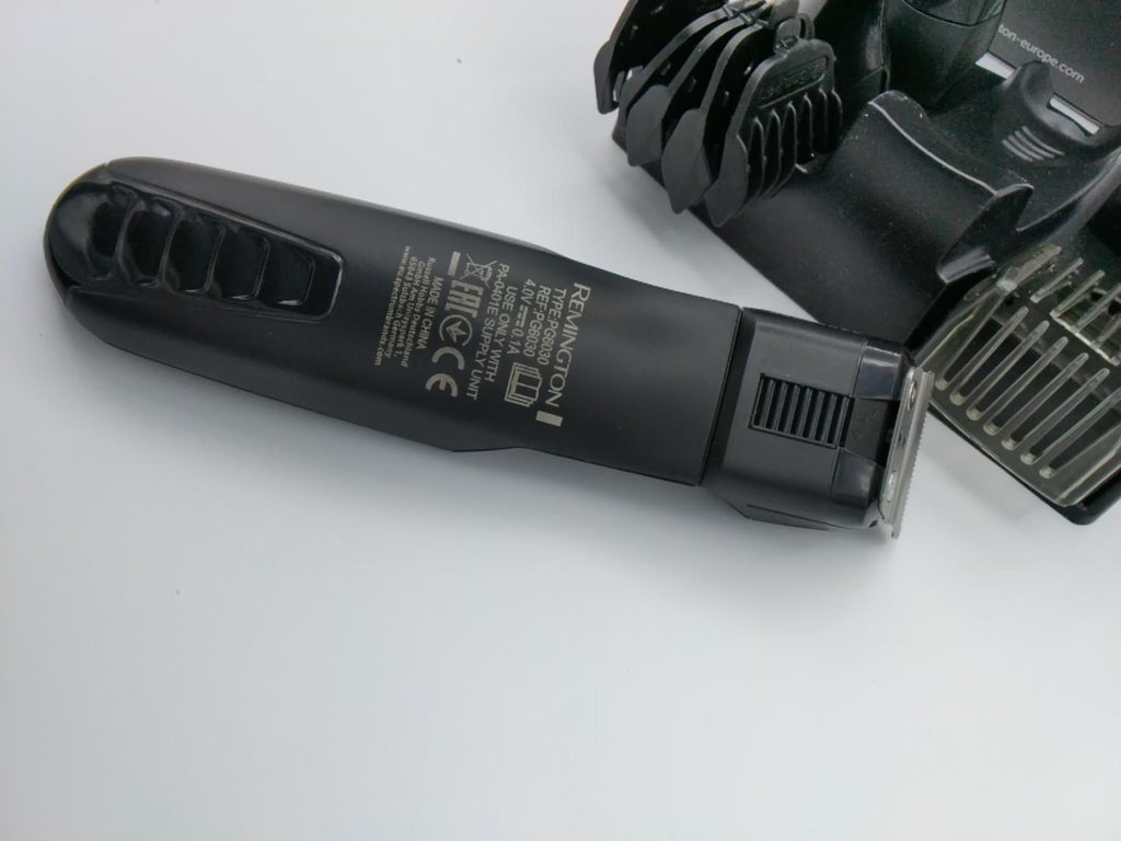 Remington PG6030 Personal Groomer | Kit Regolabarba e Rifinitore Multifunzione | Come Nuovo