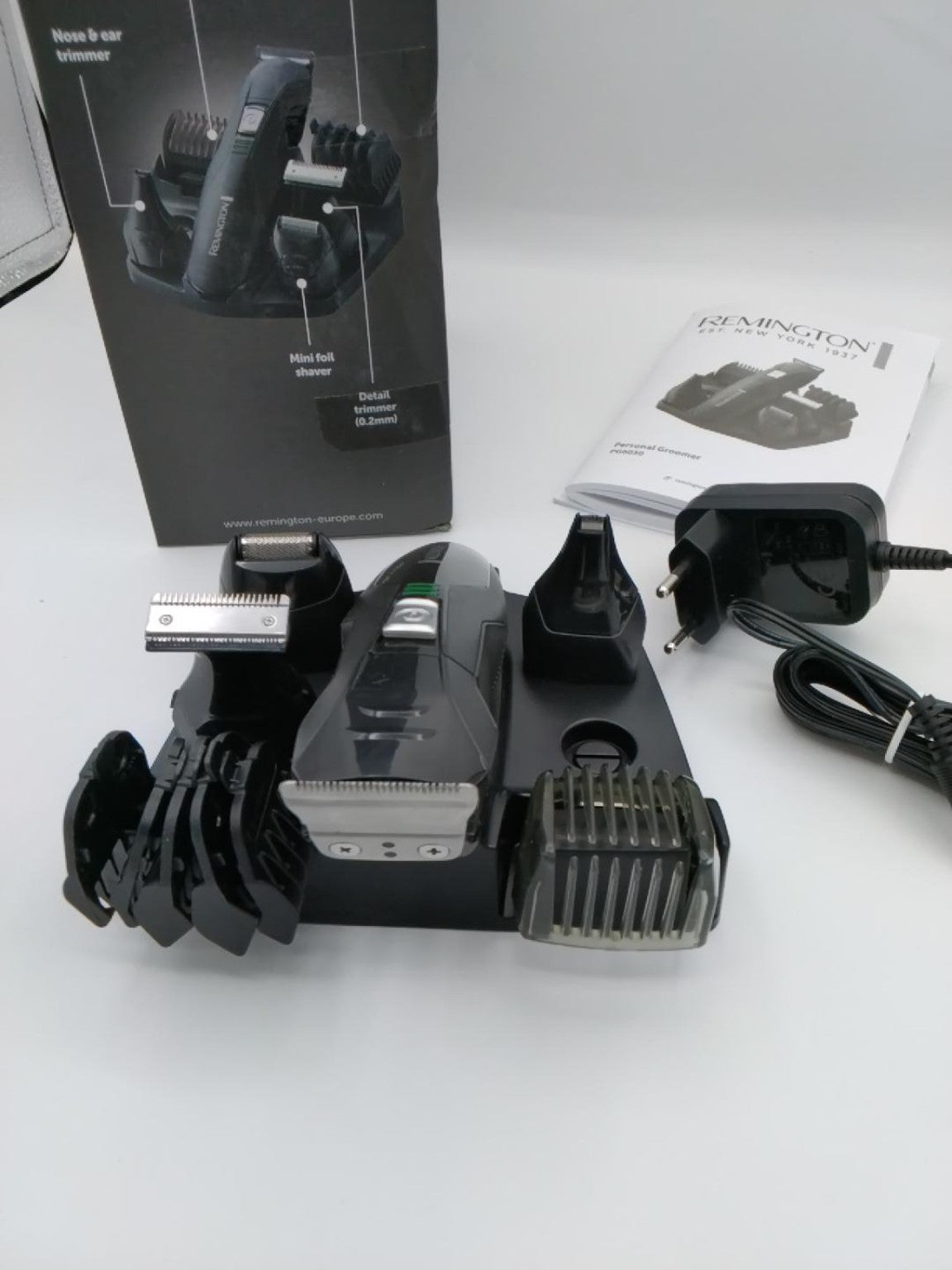Remington PG6030 Personal Groomer | Kit Regolabarba e Rifinitore Multifunzione | Come Nuovo
