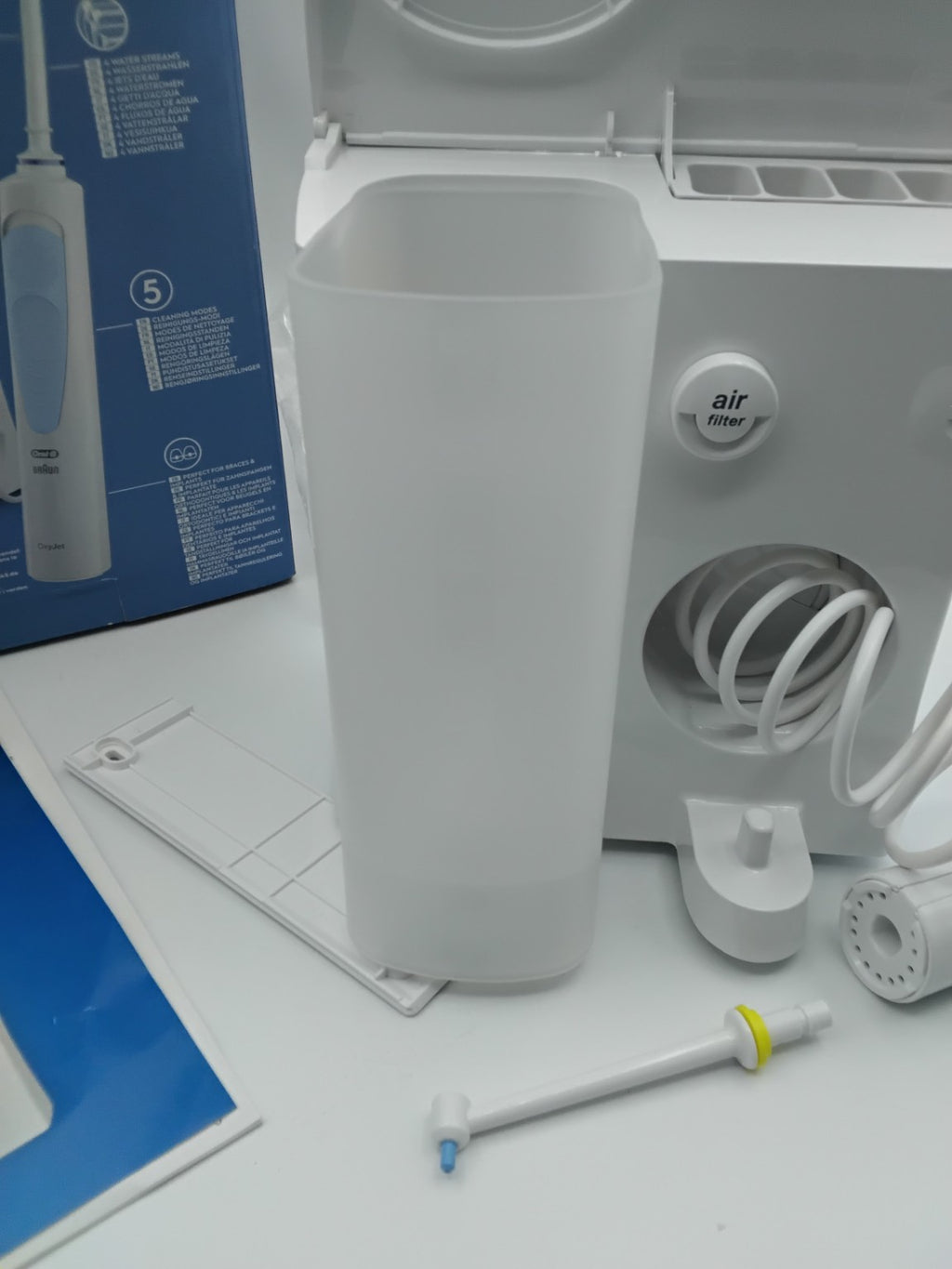 Oral-B Oral Health Center OxyJet MD20 | Nuovo