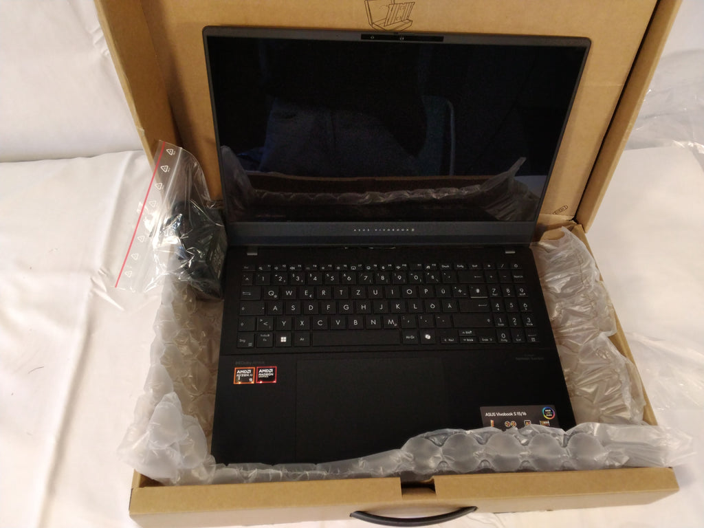 ASUS Vivobook S15 OLED 15,6" | AMD Ryzen 7 | Nuovo