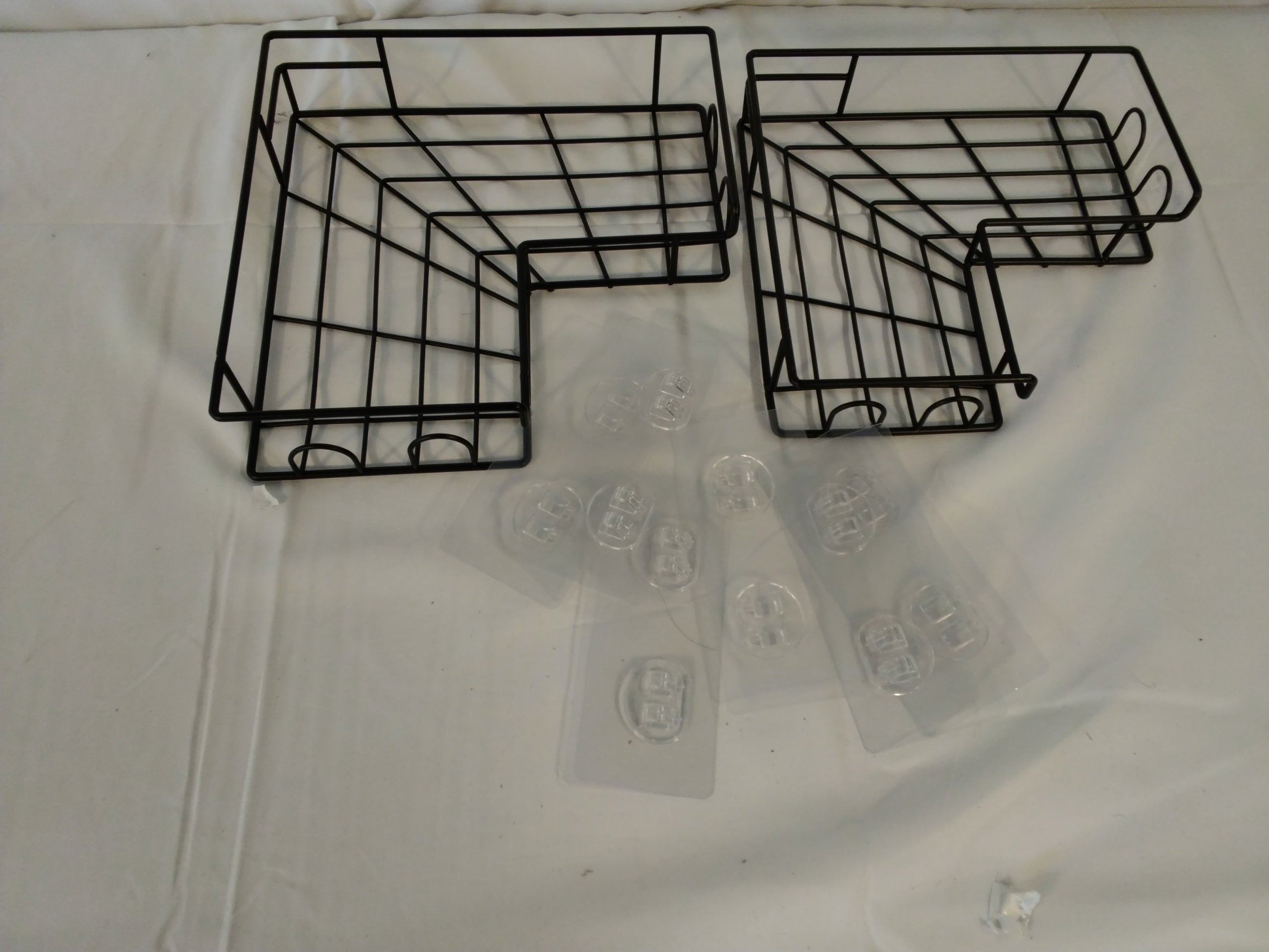 Set 2 Mensole Angolari da Parete in Metallo Nero con Ganci | Montaggio Adesivo | Nuovo