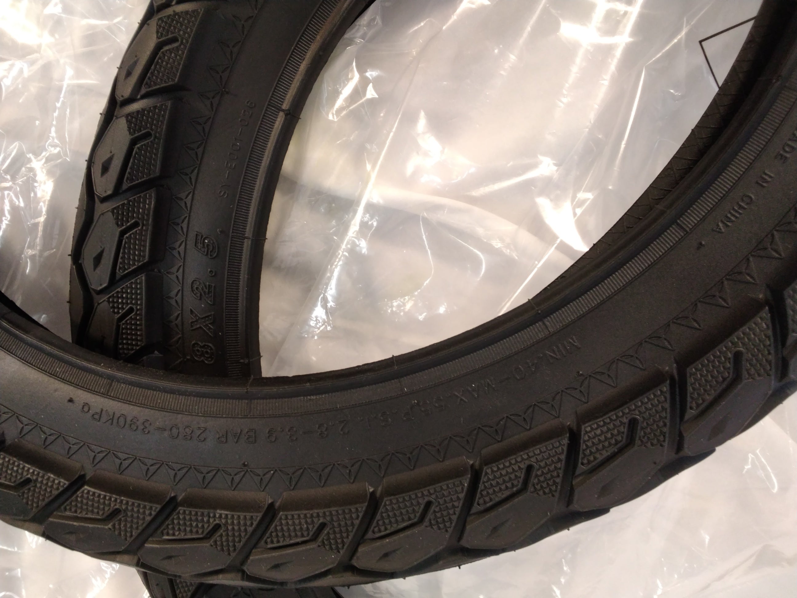 Set 2 Copertoni Jeyoun NJK Tire 18 × 2.5 (64-355) per Bici Elettrica, E-Bike  | Nuovi