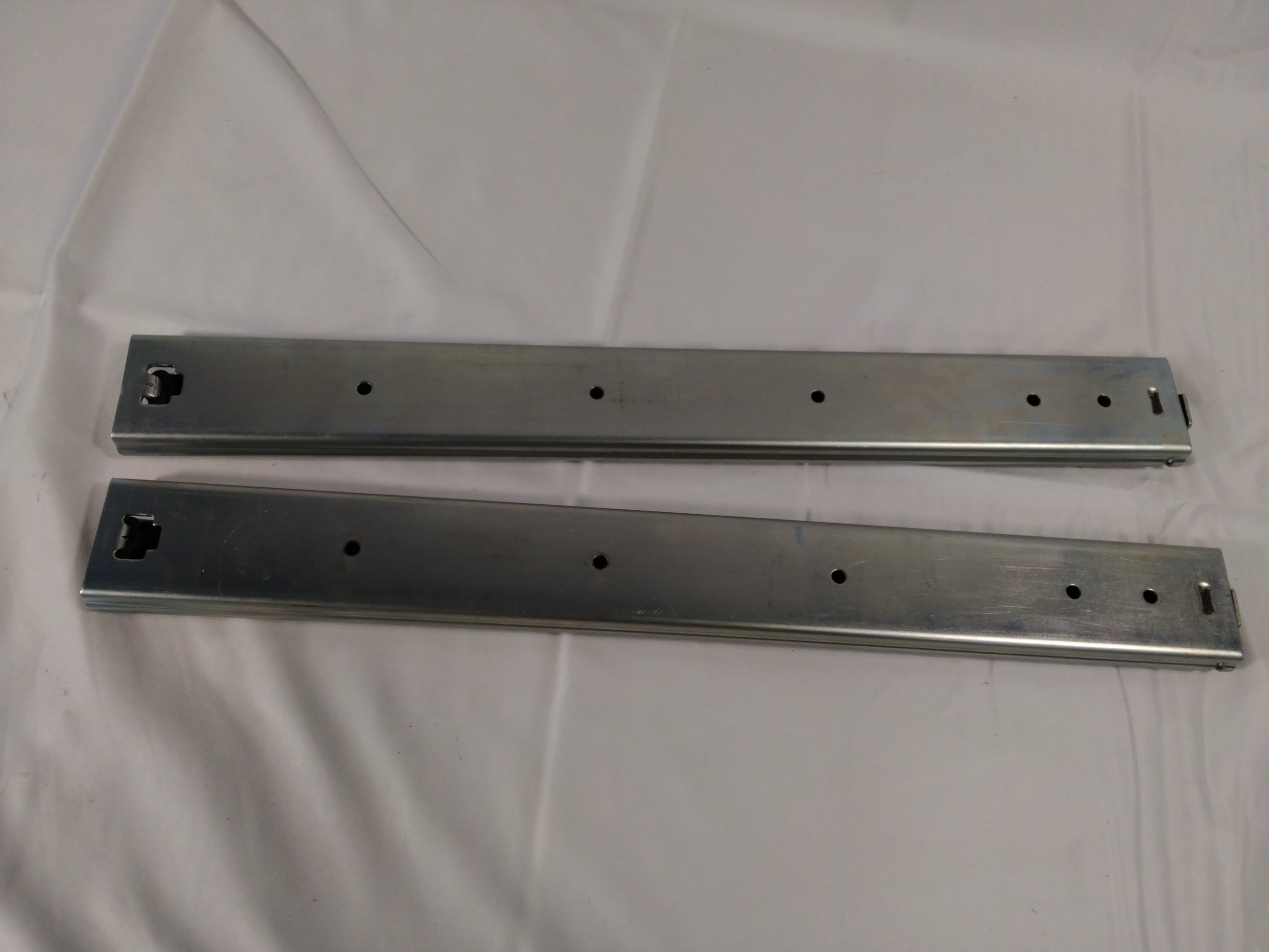 Guide Telescopiche a Sfere 900 mm | Estrazione Totale | Coppia | Pari al Nuovo