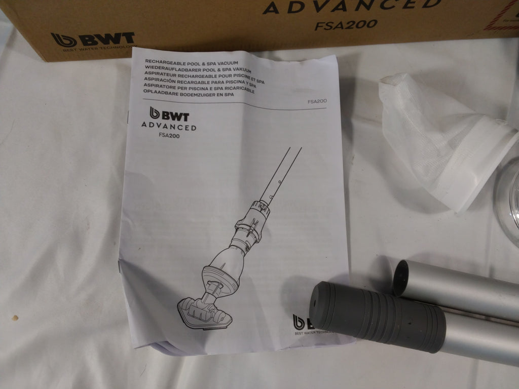 BWT Advanced FSA200 | Aspiratore Ricaricabile per Piscina e SPA | Pari al Nuovo