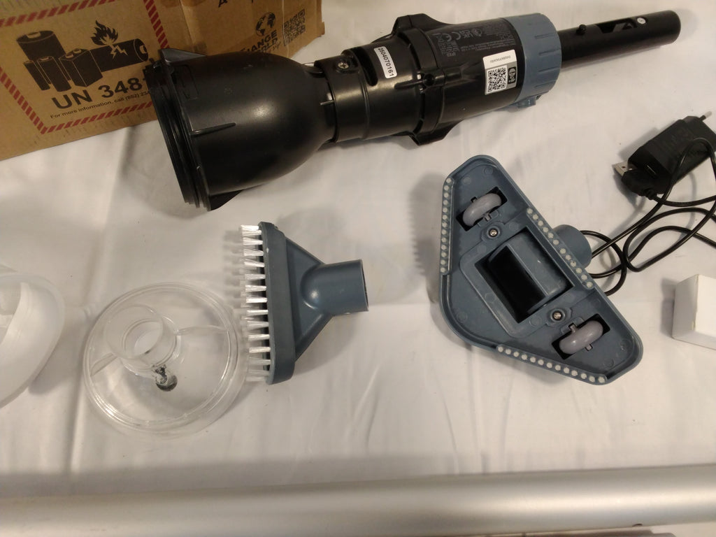 BWT Advanced FSA200 | Aspiratore Ricaricabile per Piscina e SPA | Pari al Nuovo