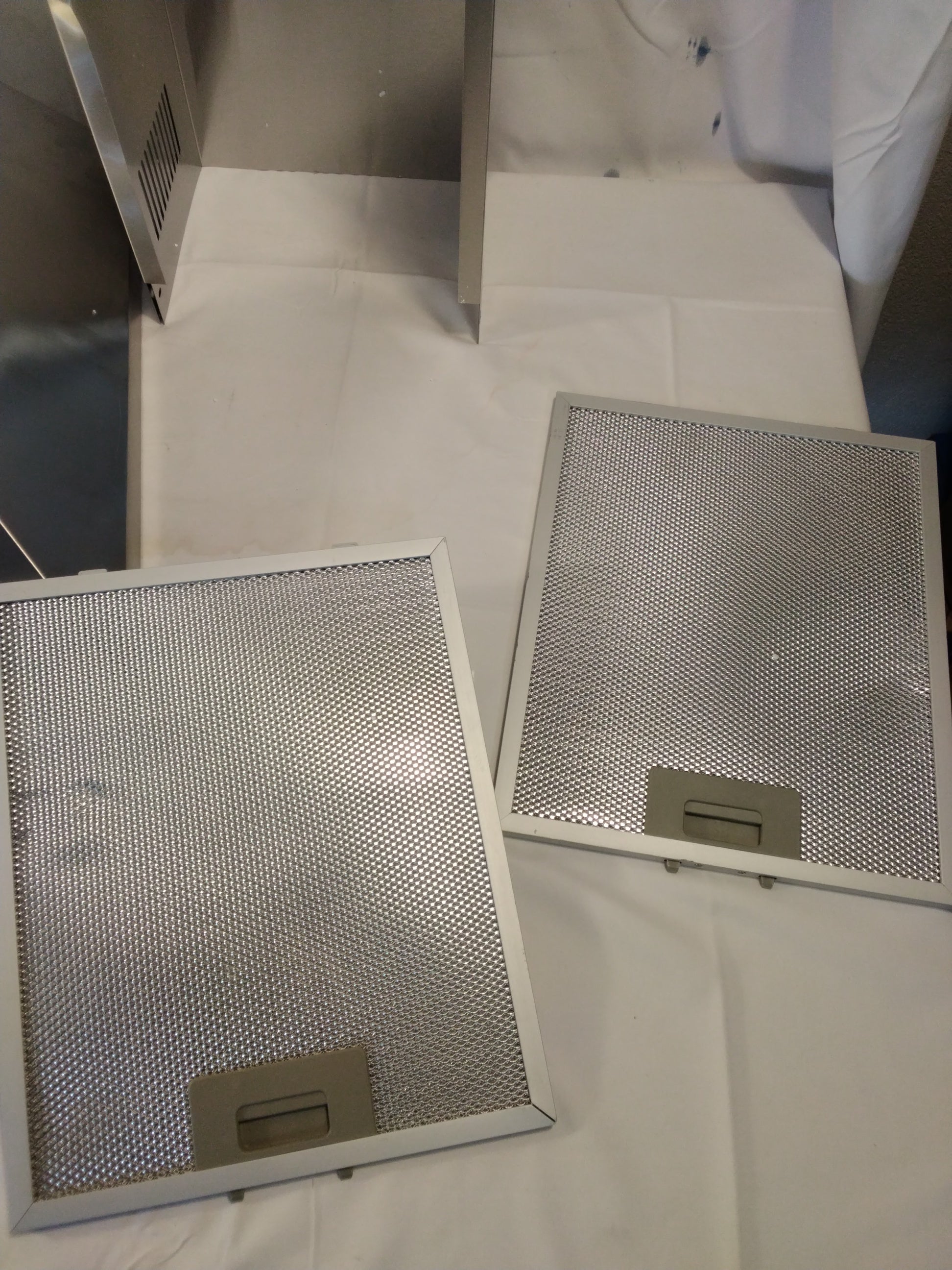Comfee Cappa Aspirante Piramidale 60 cm in Acciaio Inox | 3 Velocità | LED | Nuova