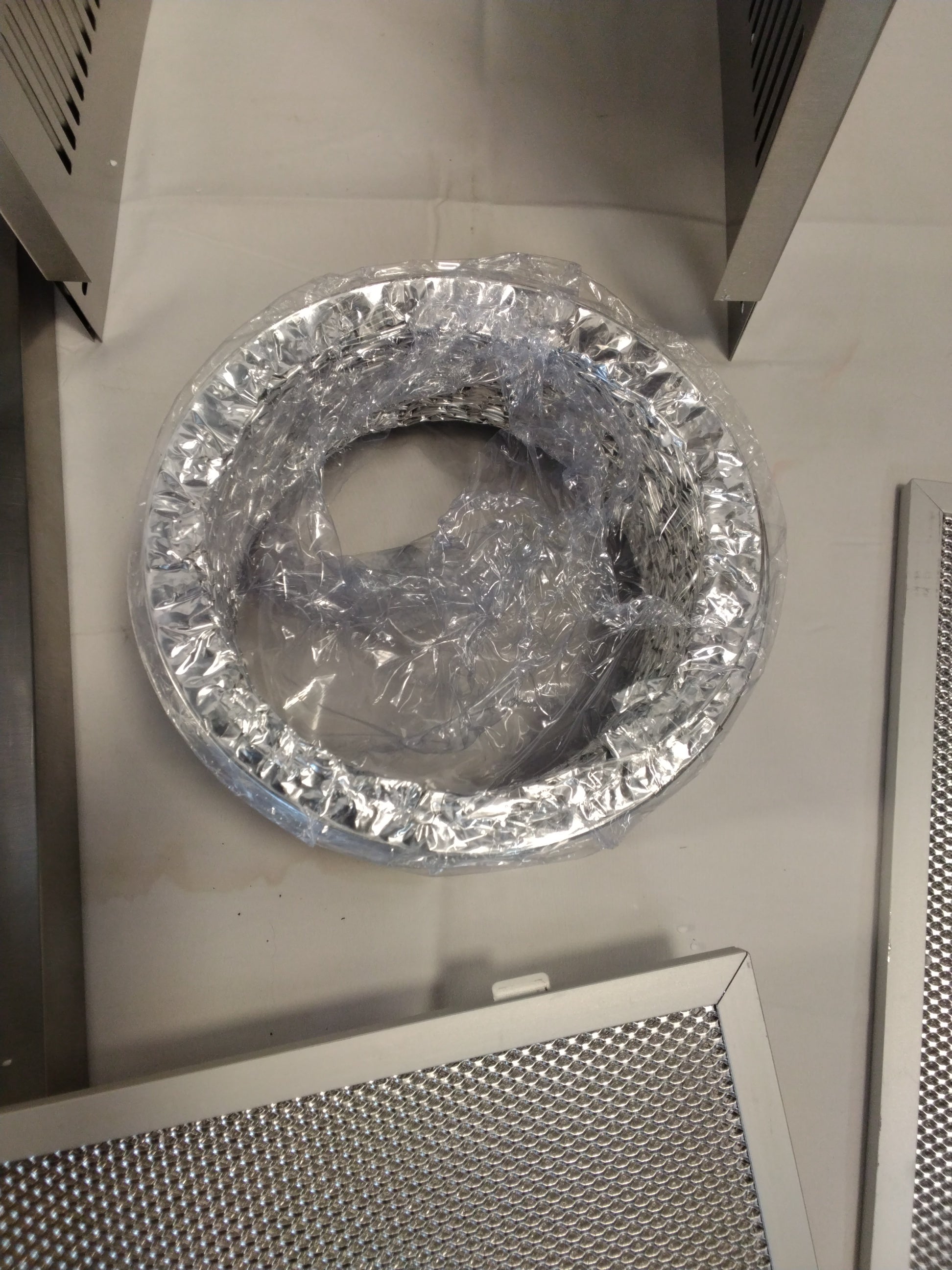 Comfee Cappa Aspirante Piramidale 60 cm in Acciaio Inox | 3 Velocità | LED | Nuova