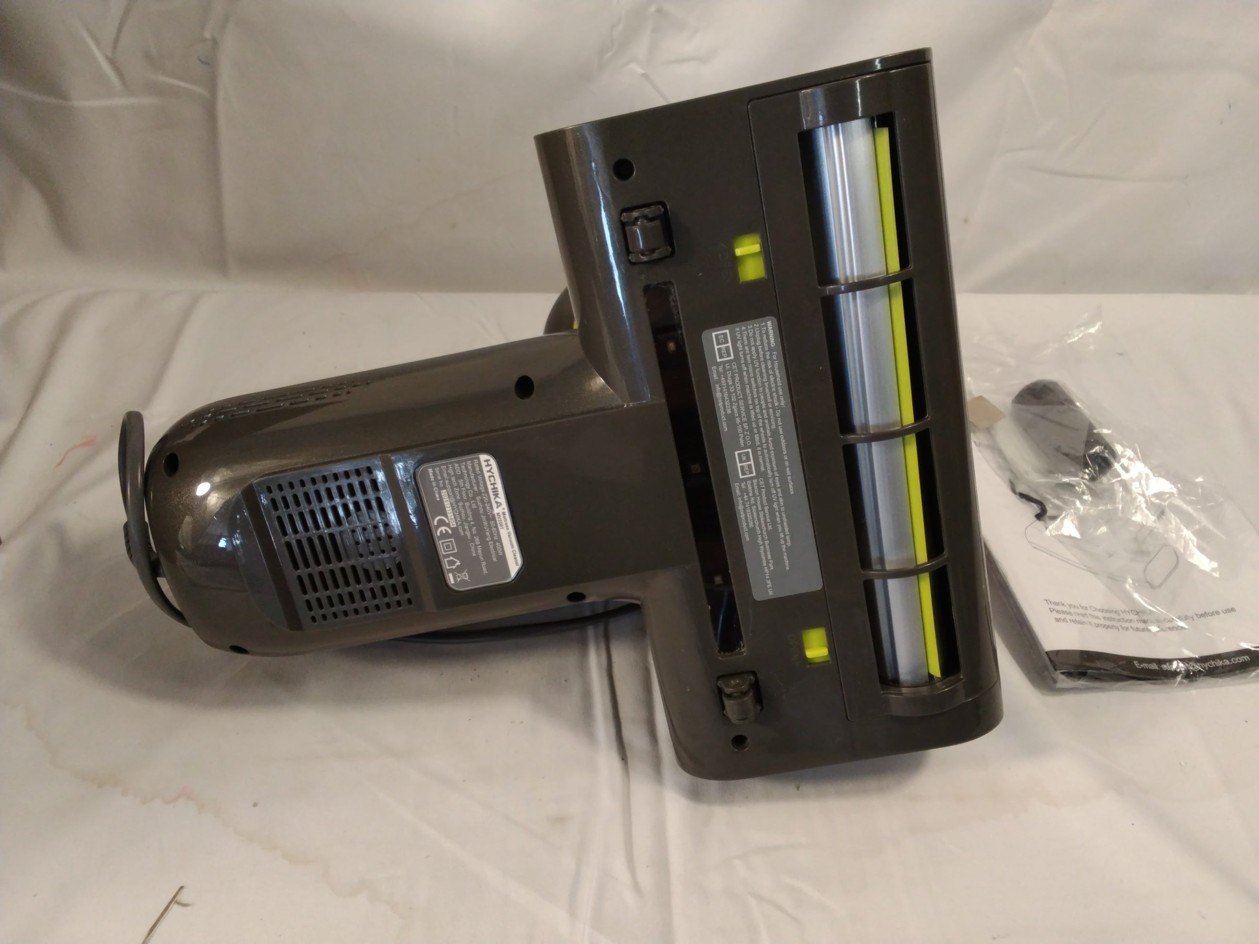 HYCHIKA MV2501 Aspirapolvere Antiacaro per Materassi 400W | UV-C | Ultrasuoni | Aria Calda | 16 kPa | Nuovo