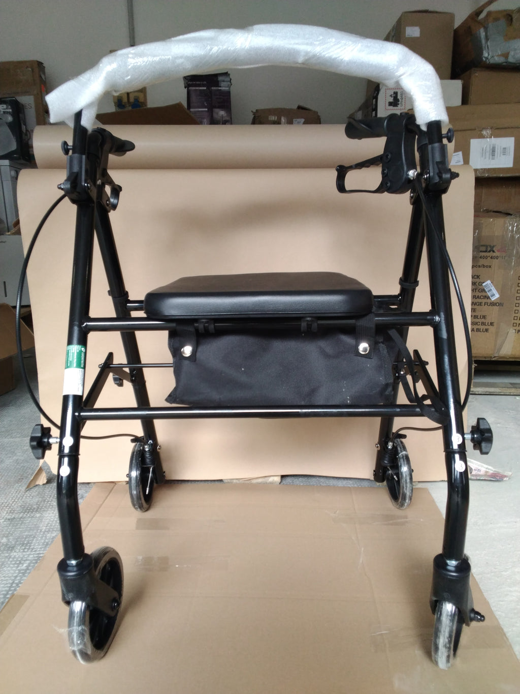 Deambulatore Rollator Pieghevole in Acciaio con Seduta, Freni e Borsa Portaoggetti | Nero nuovo