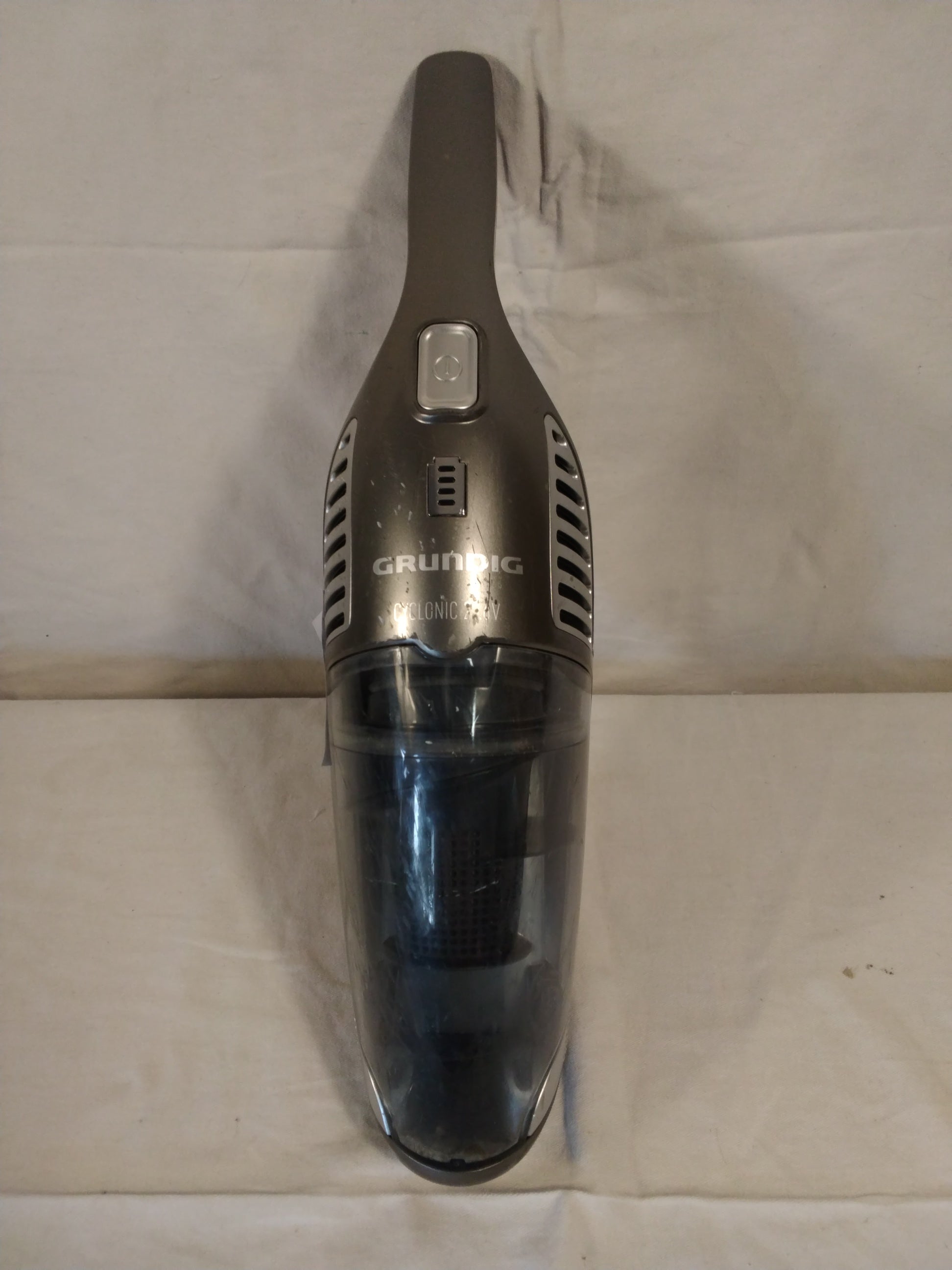Grundig VCH 9832 Scopa Elettrica Senza Fili 2 in 1 | Aspirapolvere Ciclonico 21,6 V | 75 Min Rigenerato