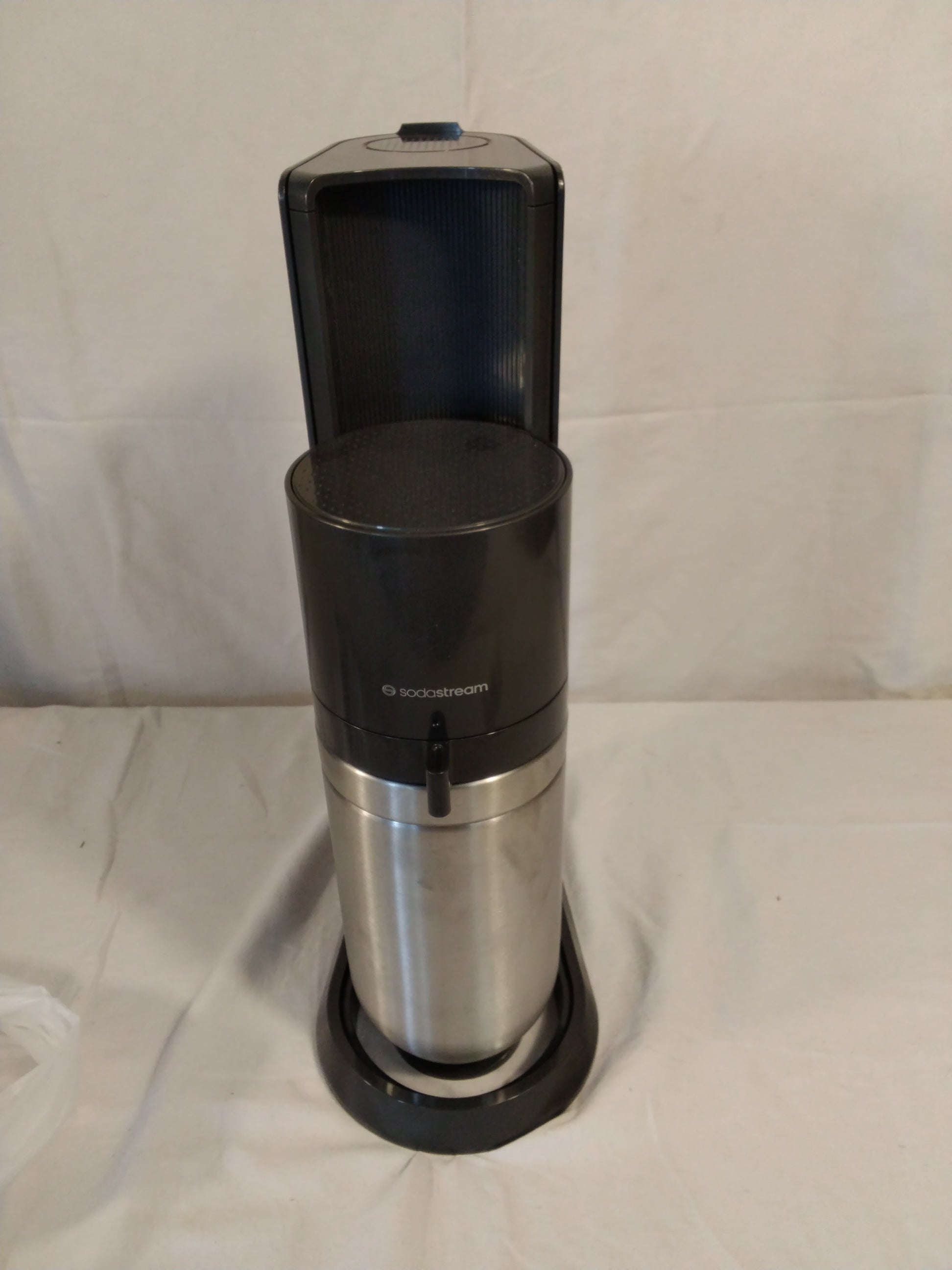 SodaStream DUO Gasatore d'Acqua con Borraccia in Acciaio | Come Nuovo