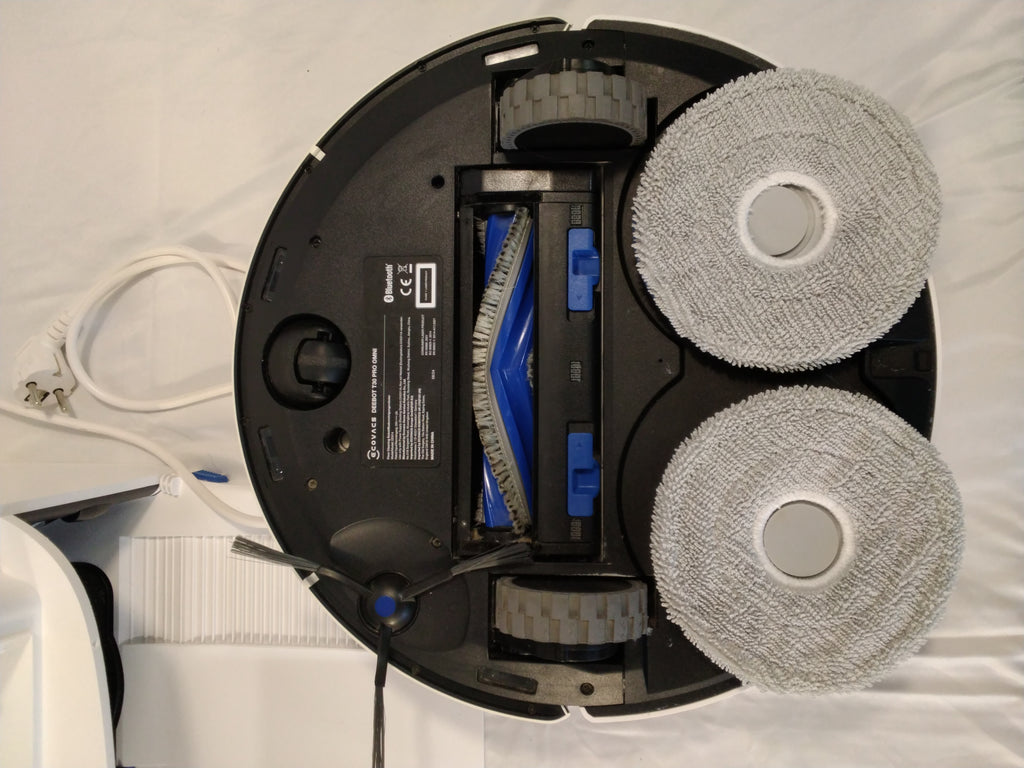 ECOVACS DEEBOT T30 PRO OMNI Robot Aspirapolvere e Lavapavimenti con Stazione OMNI&nbsp; Pari al Nuovo