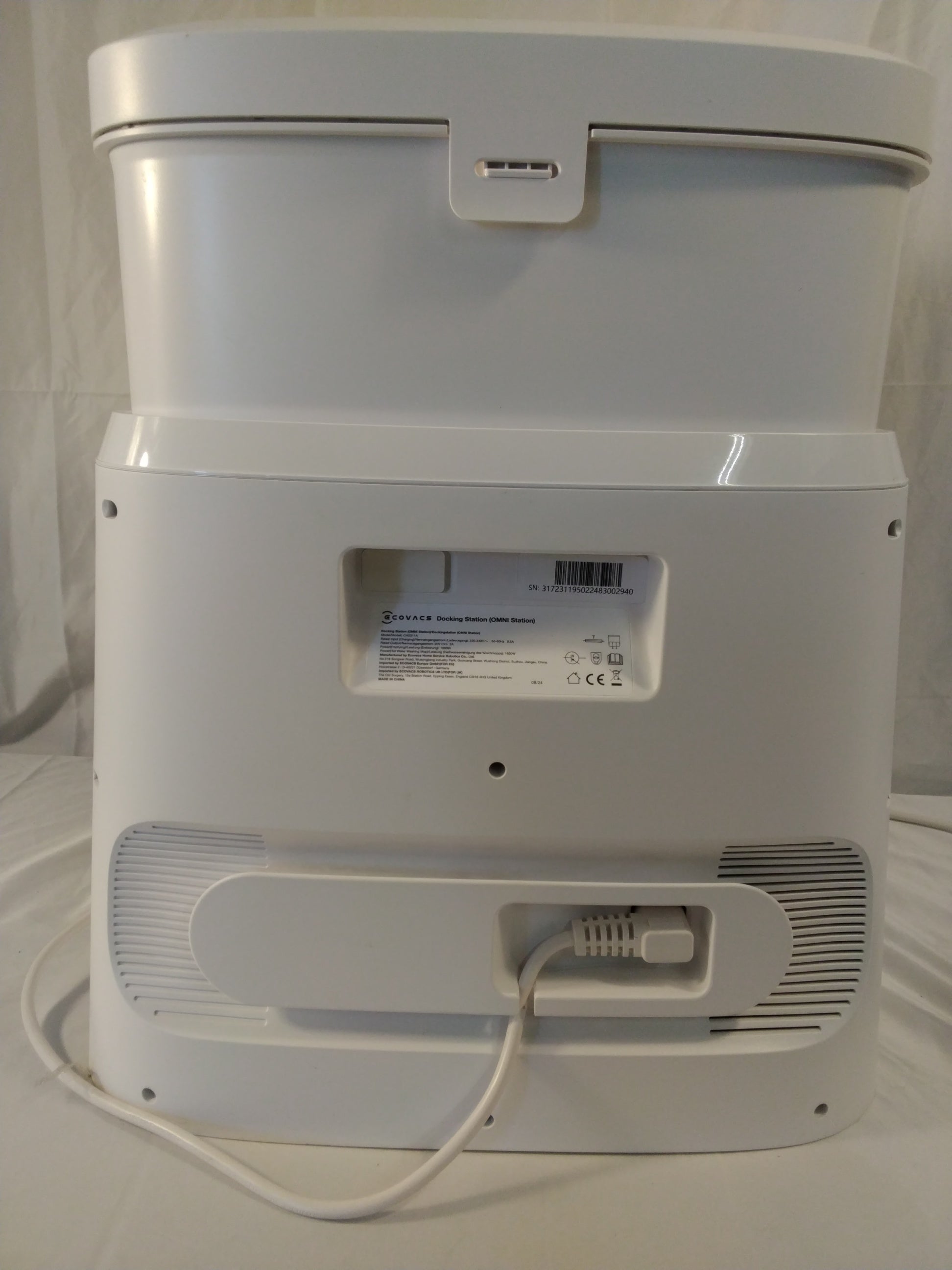 ECOVACS DEEBOT T30 PRO OMNI Robot Aspirapolvere e Lavapavimenti con Stazione OMNI&nbsp; Pari al Nuovo