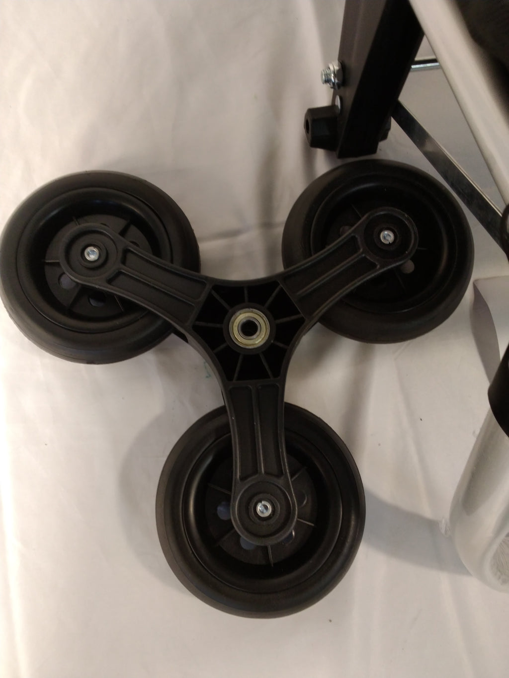 VOUNOT Carrello Portaspesa Pieghevole in Alluminio Saliscale 6 Ruote 58L Nero con Ganci nuovo