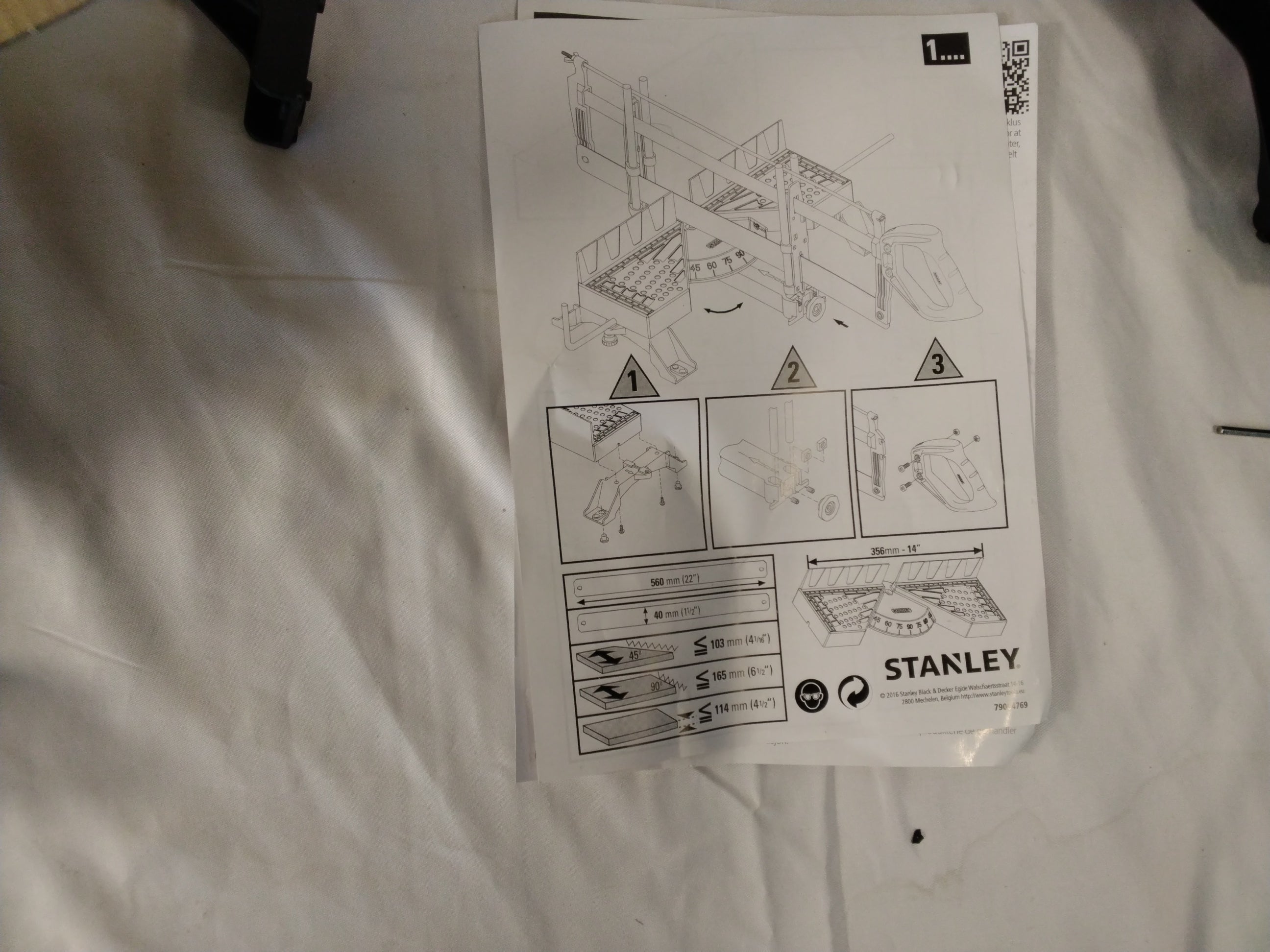 STANLEY 1-20-800 Scatola per Tagli Angolari con Sega Regolabile Usato in buone condizioni