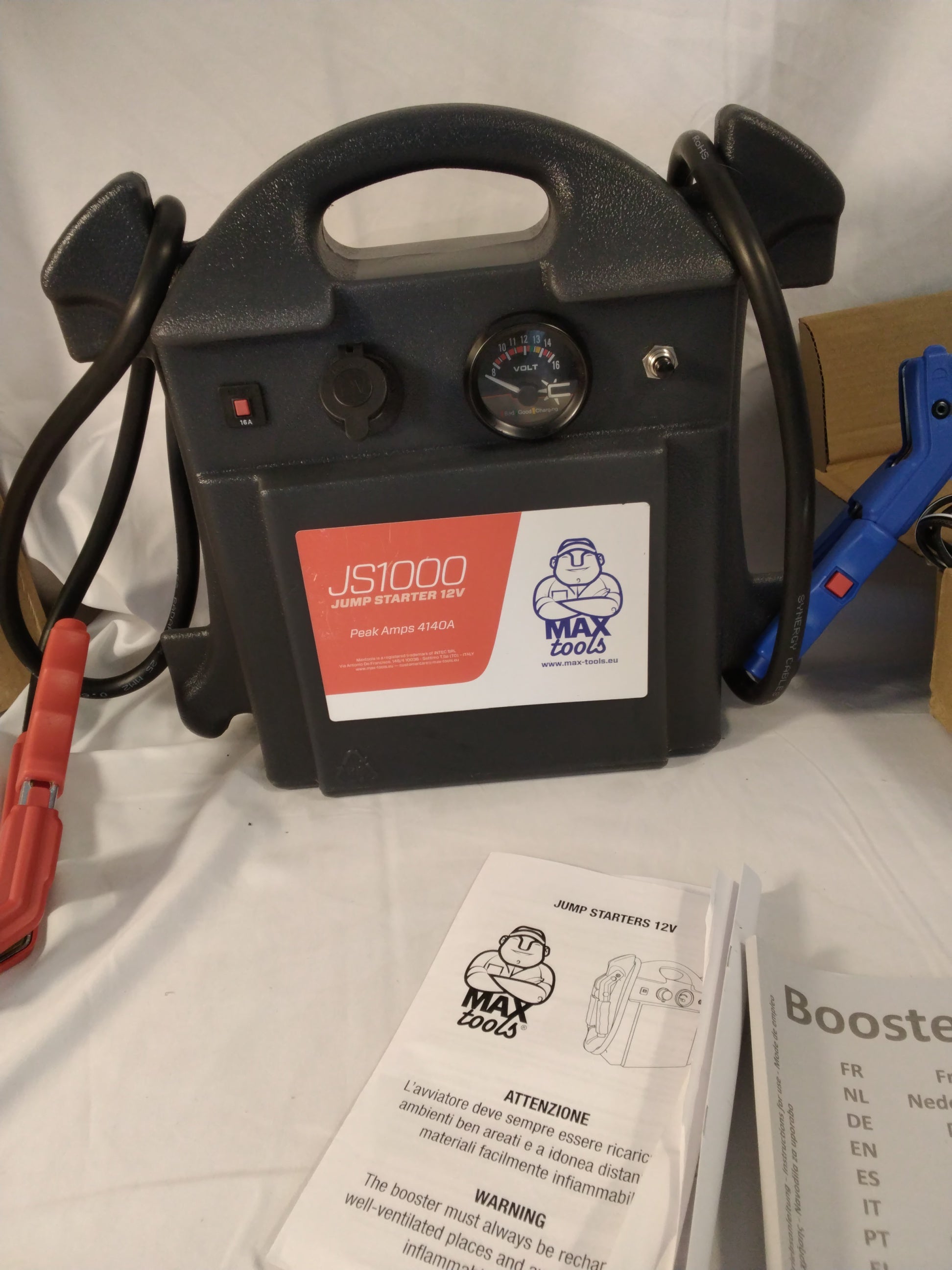 Avviatore di Emergenza MAX Tools JS1000 12V | Jump Starter Portatile 4140A con Caricabatterie | Nuovo