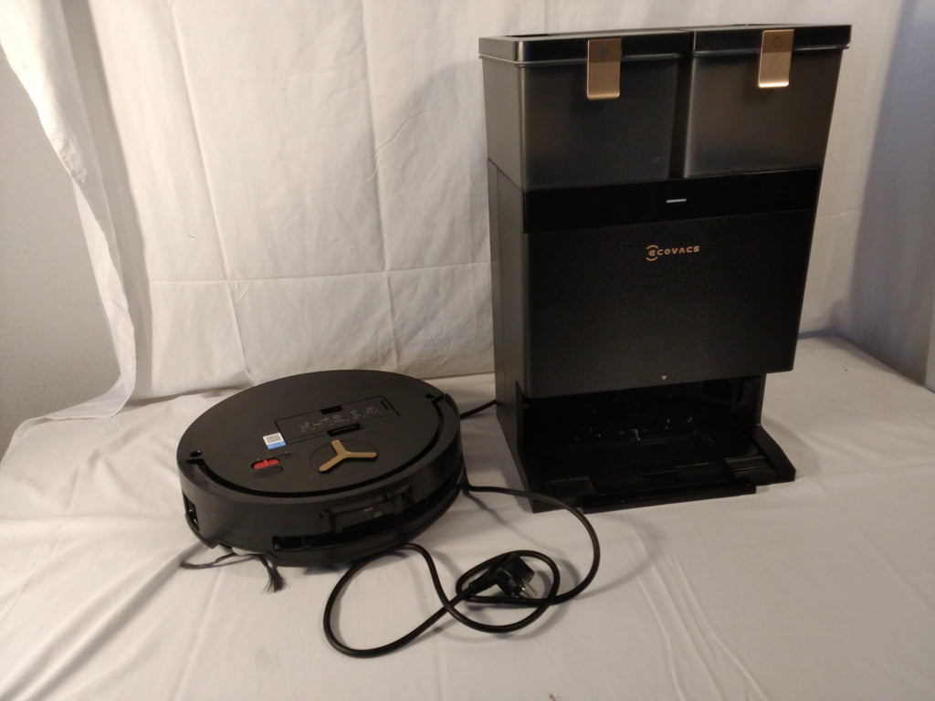 ECOVACS DEEBOT X1 OMNI Robot Aspirapolvere e Lavapavimenti con Stazione OMNI | Rigenerato - Perfettamente Funzionante