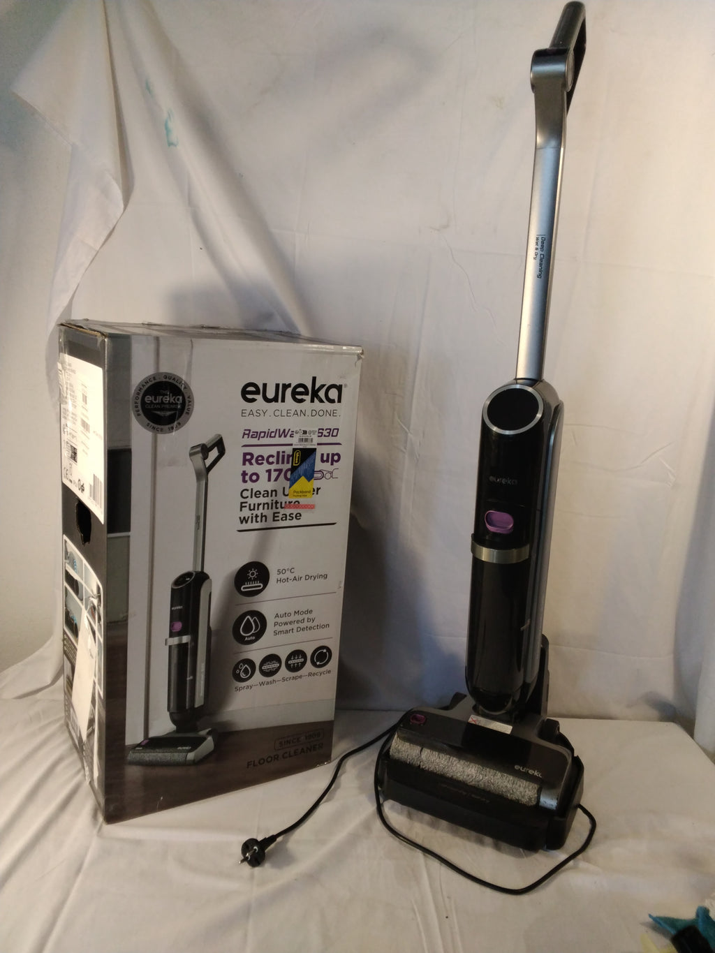 Eureka RapidWash NEW630 Lavapavimenti Aspirante Wet &amp; Dry con Autopulizia e Asciugatura Usato perfettamente funzionante&nbsp;