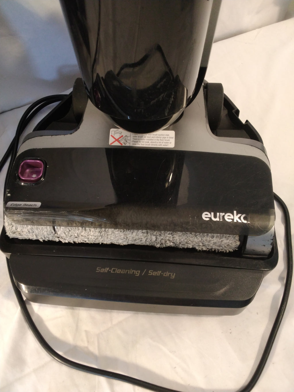 Eureka RapidWash NEW630 Lavapavimenti Aspirante Wet &amp; Dry con Autopulizia e Asciugatura Usato perfettamente funzionante&nbsp;