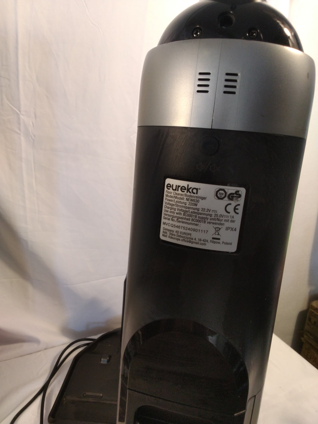 Eureka RapidWash NEW630 Lavapavimenti Aspirante Wet &amp; Dry con Autopulizia e Asciugatura Usato perfettamente funzionante&nbsp;