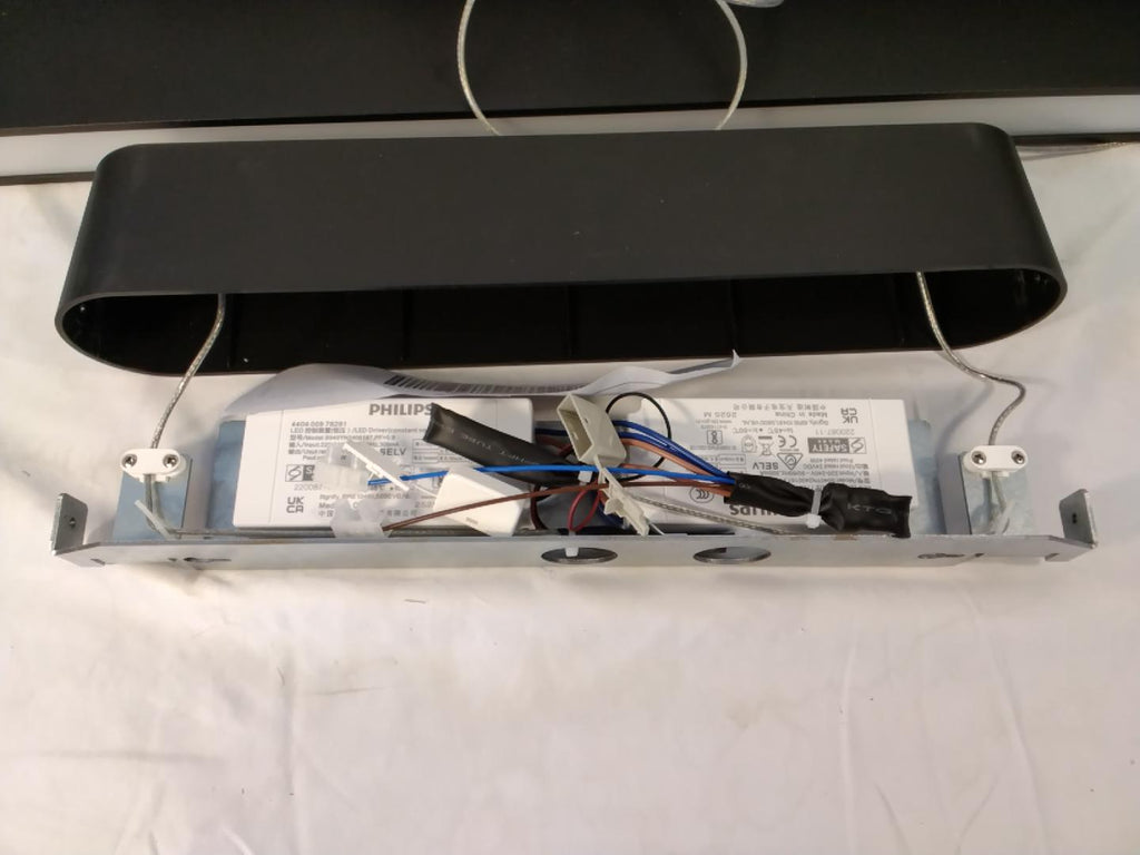 Lampada a Sospensione LED Philips Lineare Nera | Nuova