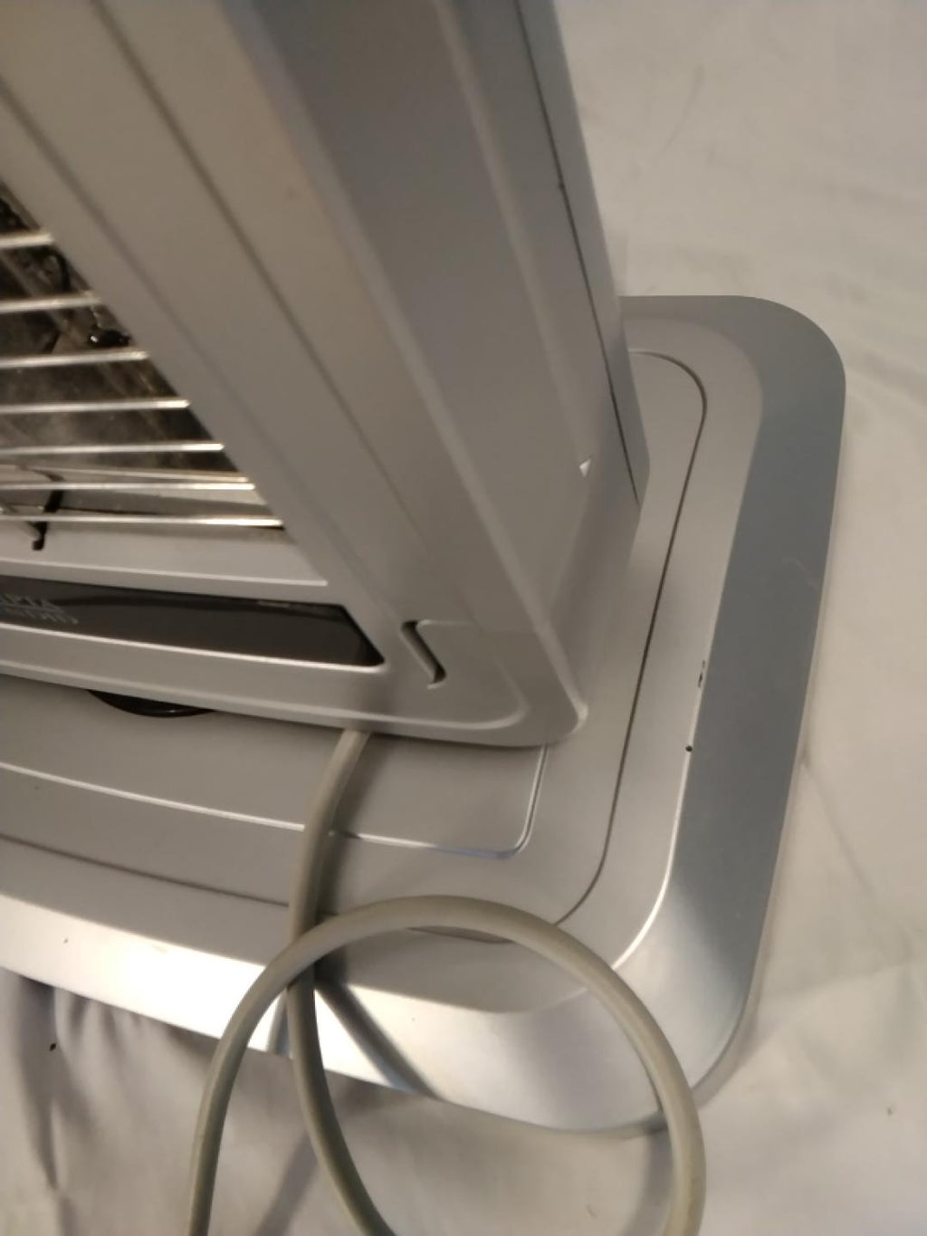 Olimpia Splendid Solaria Carbon | Stufa a Infrarossi in Fibra di Carbonio 1100W Oscillante Usato come nuovo