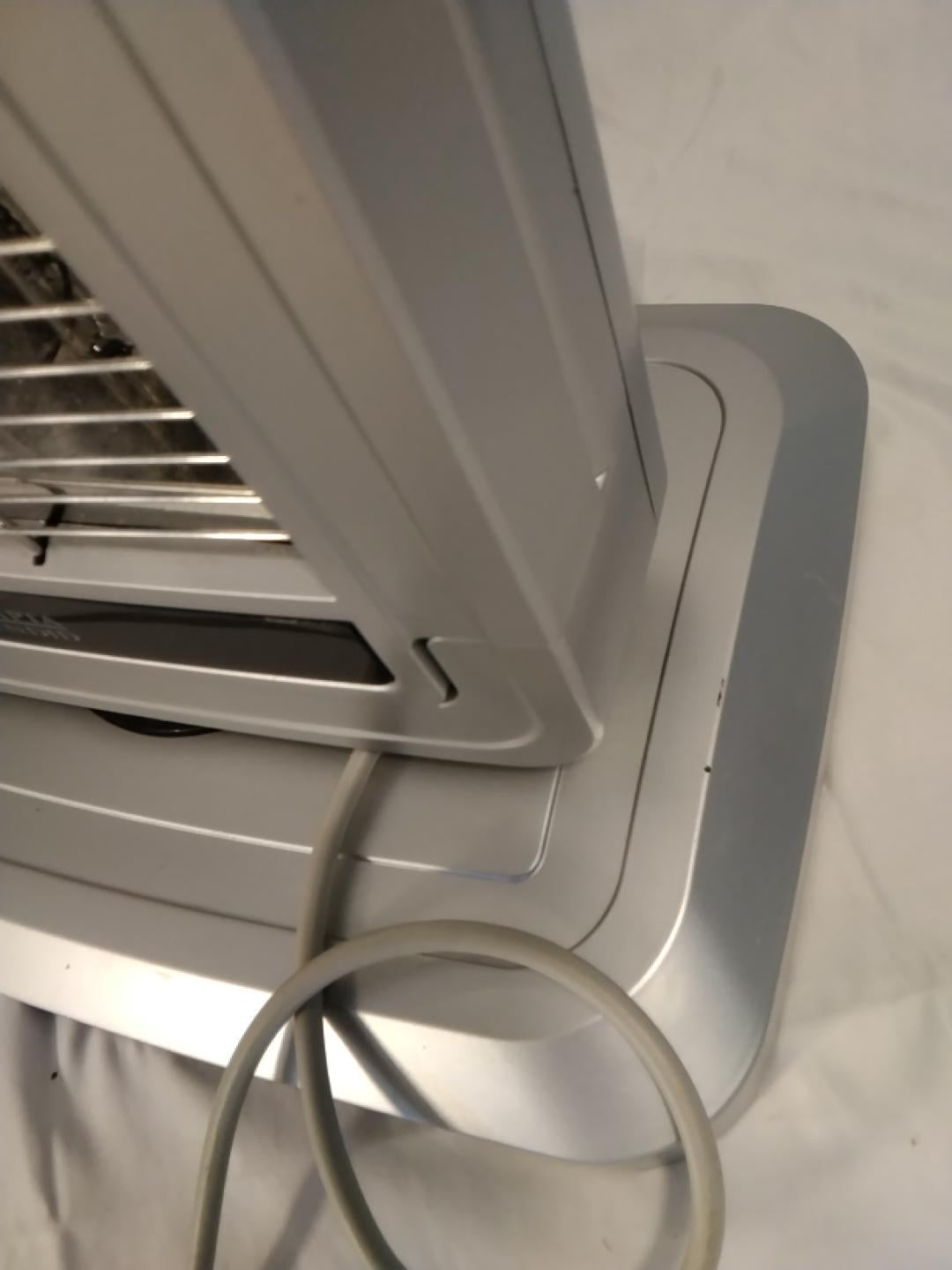 Olimpia Splendid Solaria Carbon | Stufa a Infrarossi in Fibra di Carbonio 1100W Oscillante Usato come nuovo