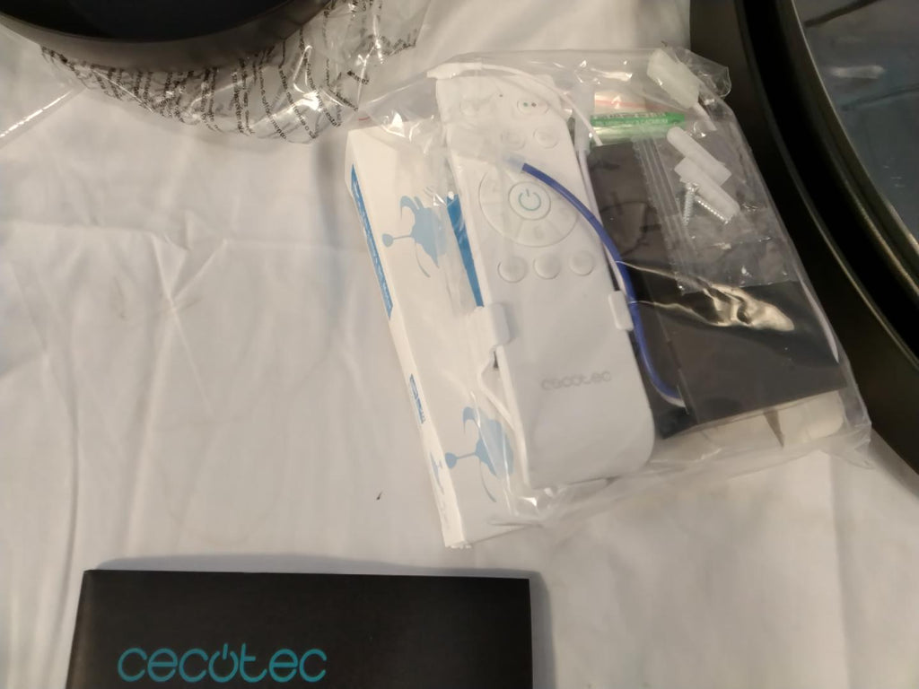 Cecotec EnergySilence Aero 4280 Invisible | Ventilatore da Soffitto con Pale Retrattili e Luce LED | Nero | Nuovo