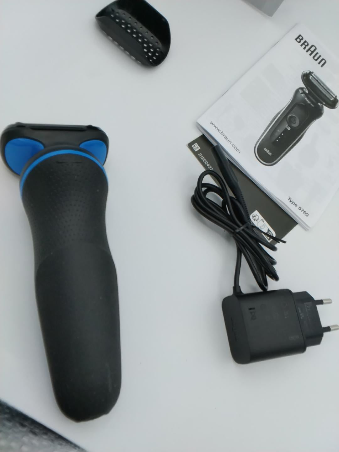 Braun Series 5 51-B1000s EasyClean | Rasoio Elettrico Wet &amp; Dry | Usato Pari al Nuovo
