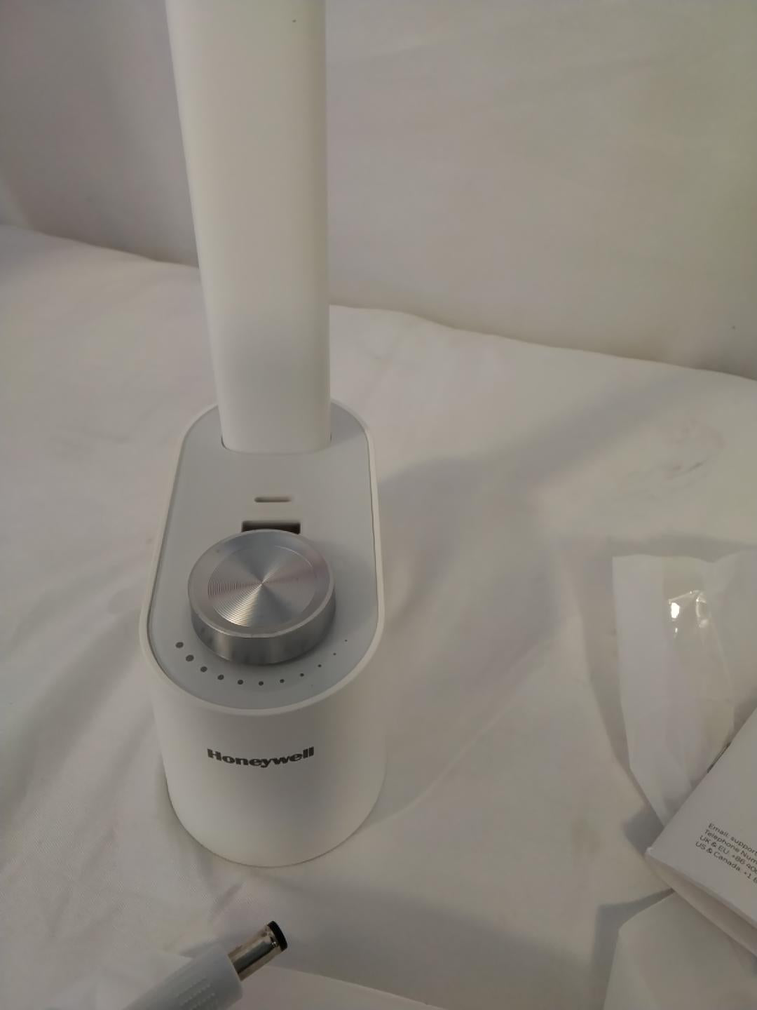 Honeywell HWT-H01W | Lampada da Scrivania LED Pieghevole | Nuova