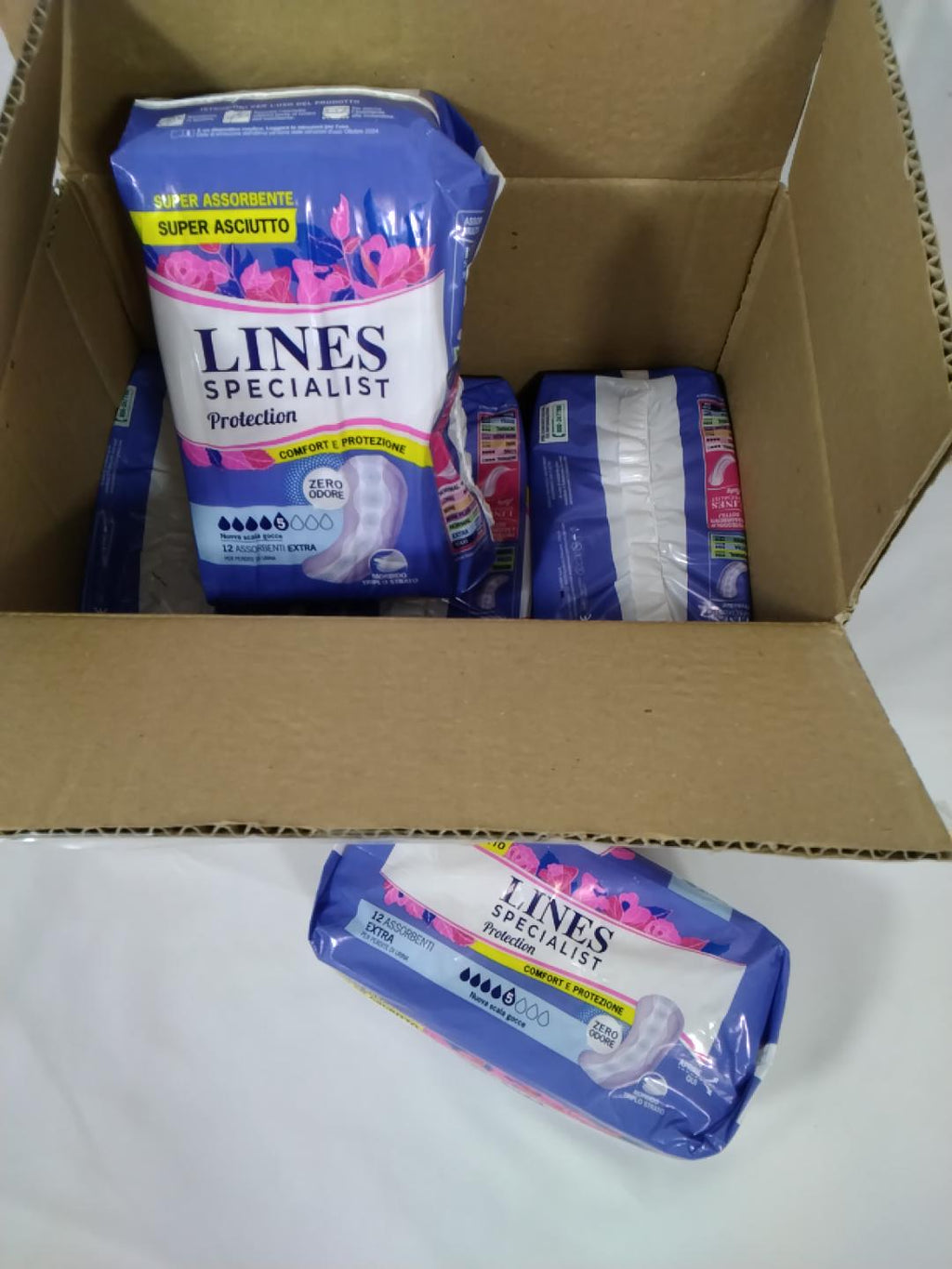 LINES Specialist Protection Extra 5 Gocce | 12 Assorbenti | 5 Confezioni | Nuovi