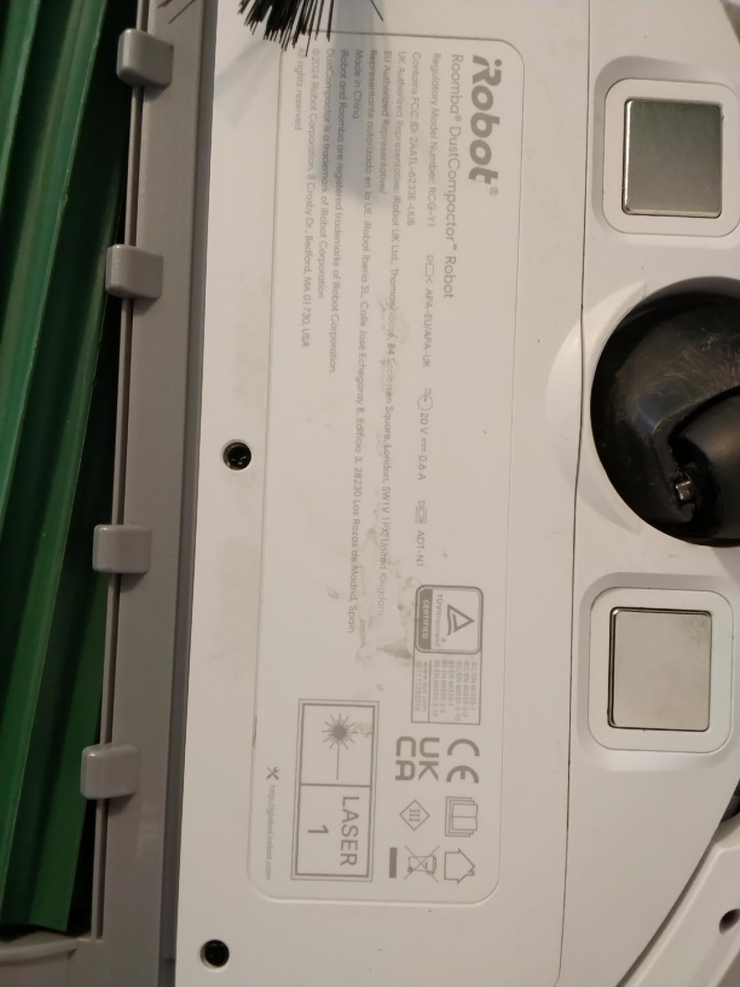 iRobot Roomba 205 Combo DustCompactor Robot Aspirapolvere Lavapavimenti 2-in-1 7.000 Pa LiDAR ClearView DustCompactor Senza Sacchetto Fino a 60 Giorni Panno Microfibra Lavabile WiFi App | Rigenerato in Buone Condizioni