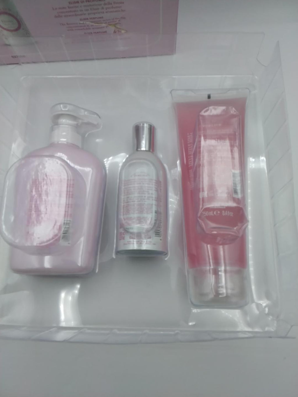 🌸PERLIER FRESIA DI LANZAROTE COFANETTO REGALO, DOCCIA SCHIUMA 250 ML, SAPONE LIQUIDO VELLUTANTE 300 ML, ELISIR DI PROFUMO 100 ML, FRAGRANZA FLOREALE, MADE IN ITALY, NUOVO