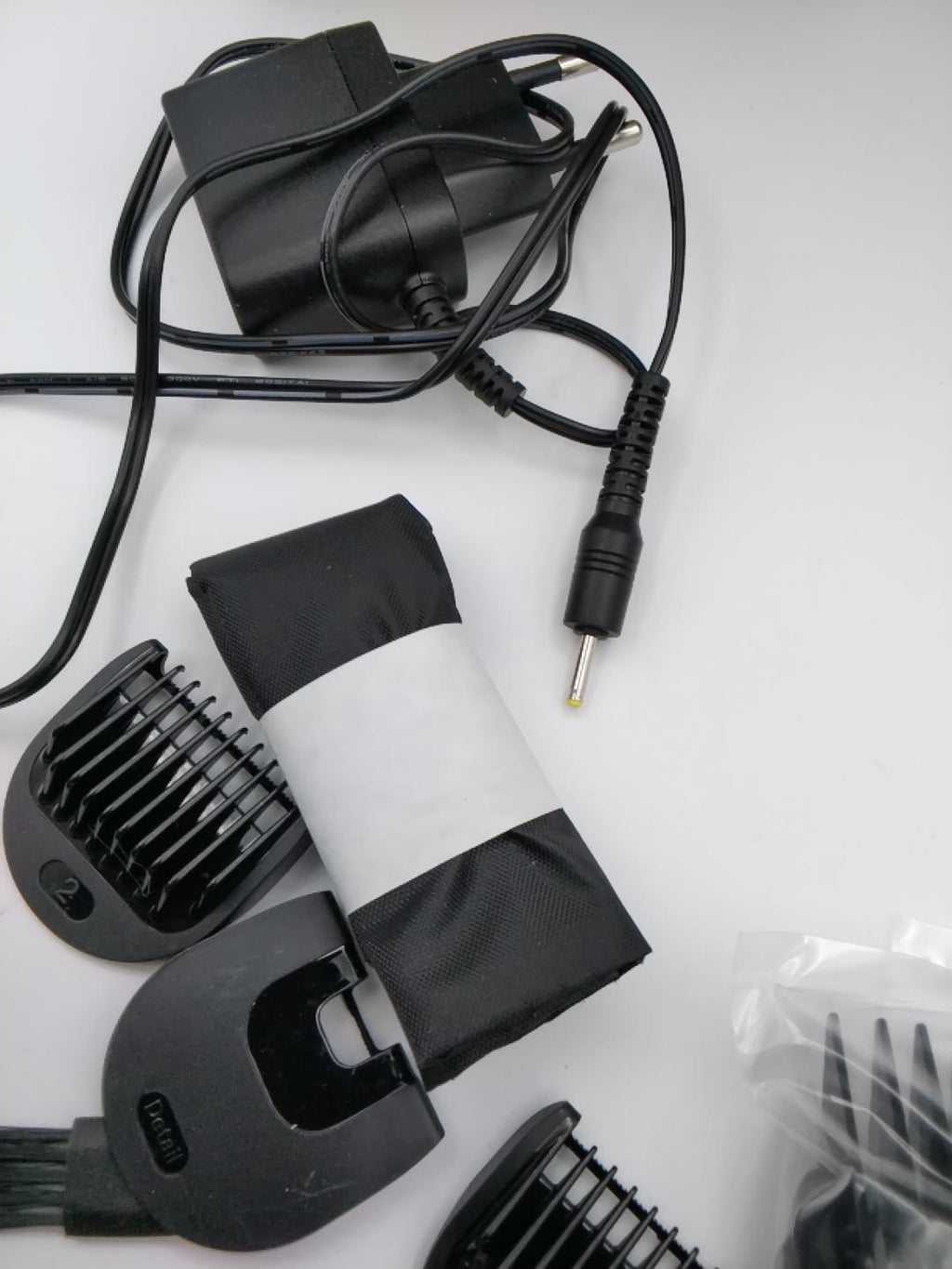 ✂️BRAUN ALL-IN-ONE SERIES 3 AIO3545 8-IN-1, RIFINITORE BARBA E CAPELLI, 14 LUNGHEZZE 3-21 MM, LAMA ULTRA AFFILATA, 50 MIN AUTONOMIA, 8 ACCESSORI, NERO, NUOVO