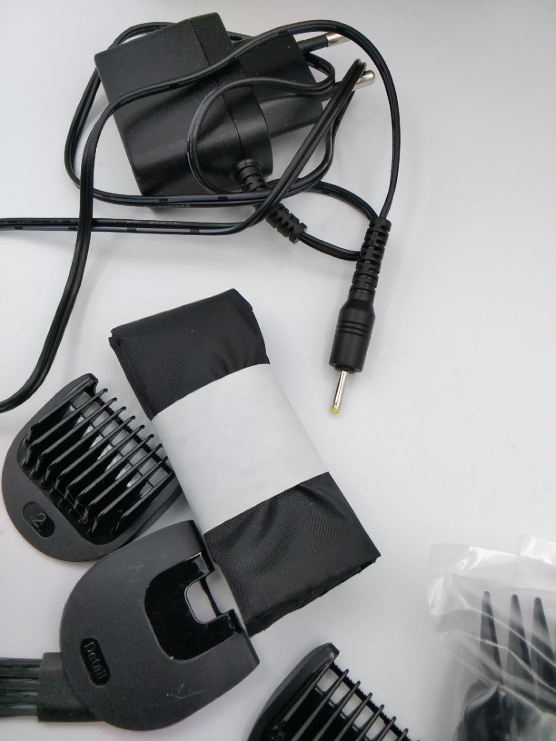 ✂️BRAUN ALL-IN-ONE SERIES 3 AIO3545 8-IN-1, RIFINITORE BARBA E CAPELLI, 14 LUNGHEZZE 3-21 MM, LAMA ULTRA AFFILATA, 50 MIN AUTONOMIA, 8 ACCESSORI, NERO, NUOVO