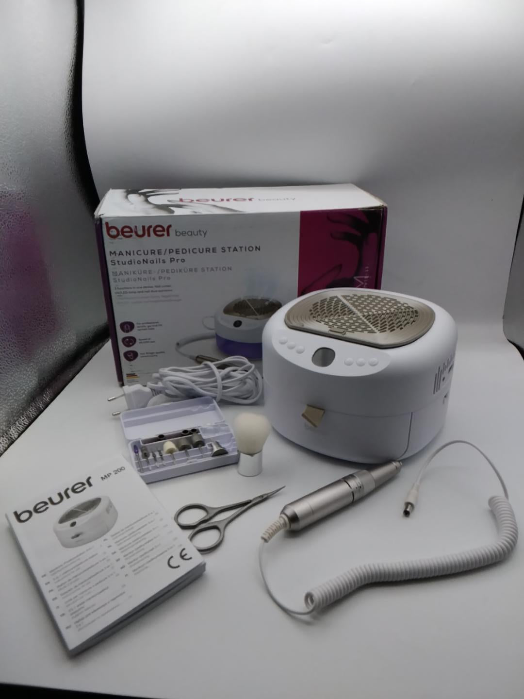 💅BEURER MP 200 STUDIONAILS PRO, STAZIONE MANICURE E PEDICURE 3-IN-1, FRESA 26.000 GIRI/MIN, LAMPADA UV/LED, ASPIRATORE POLVERE, 9 ACCESSORI, TIMER 30/60/120 SEC, OTTIME CONDIZIONI