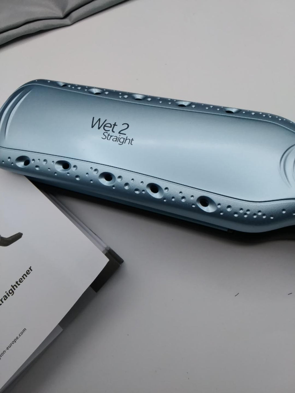 💇‍♀️ REMINGTON WET2STRAIGHT S7350, PIASTRA PER CAPELLI DA BAGNATI E ASCIUTTI, 140-230°C, DISPLAY LCD, PIASTRE EXTRA LARGHE 110 X 45 MM, TECNOLOGIA ANTICRESPO, ASTUCCIO TERMICO, AZZURRO, NUOVA
